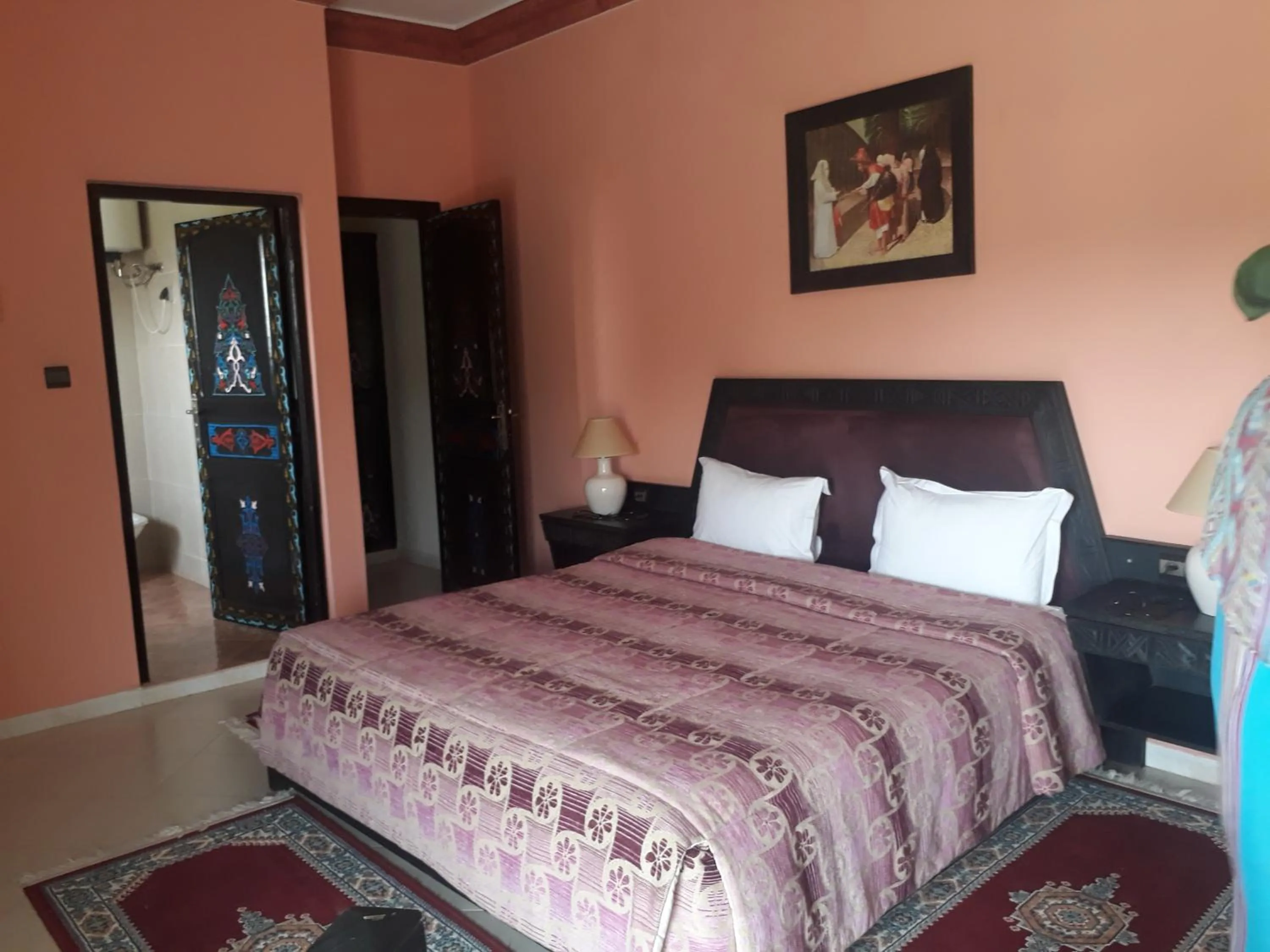 Bed in Almounia Hotel & Spa