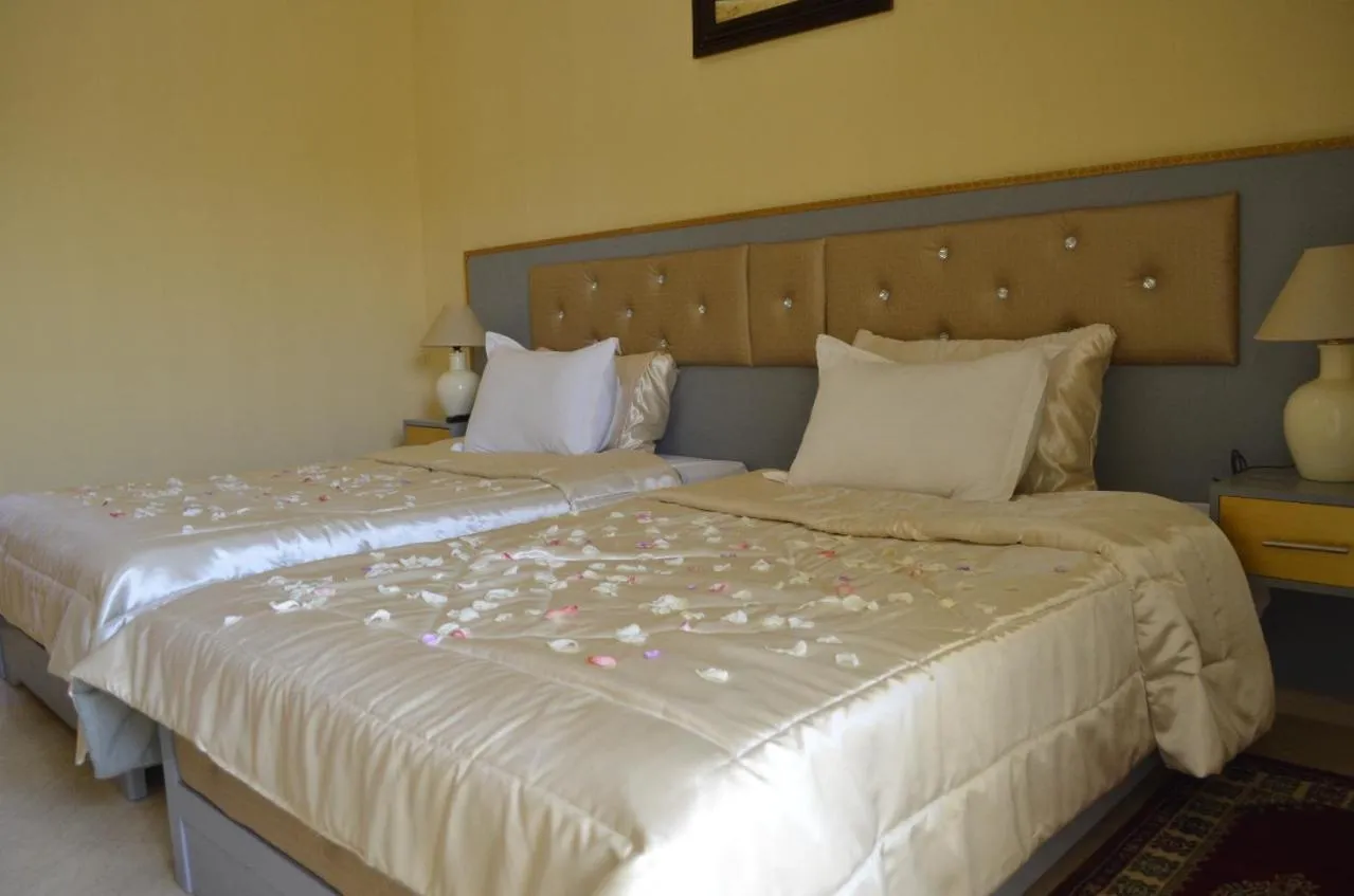 Bed in Almounia Hotel & Spa