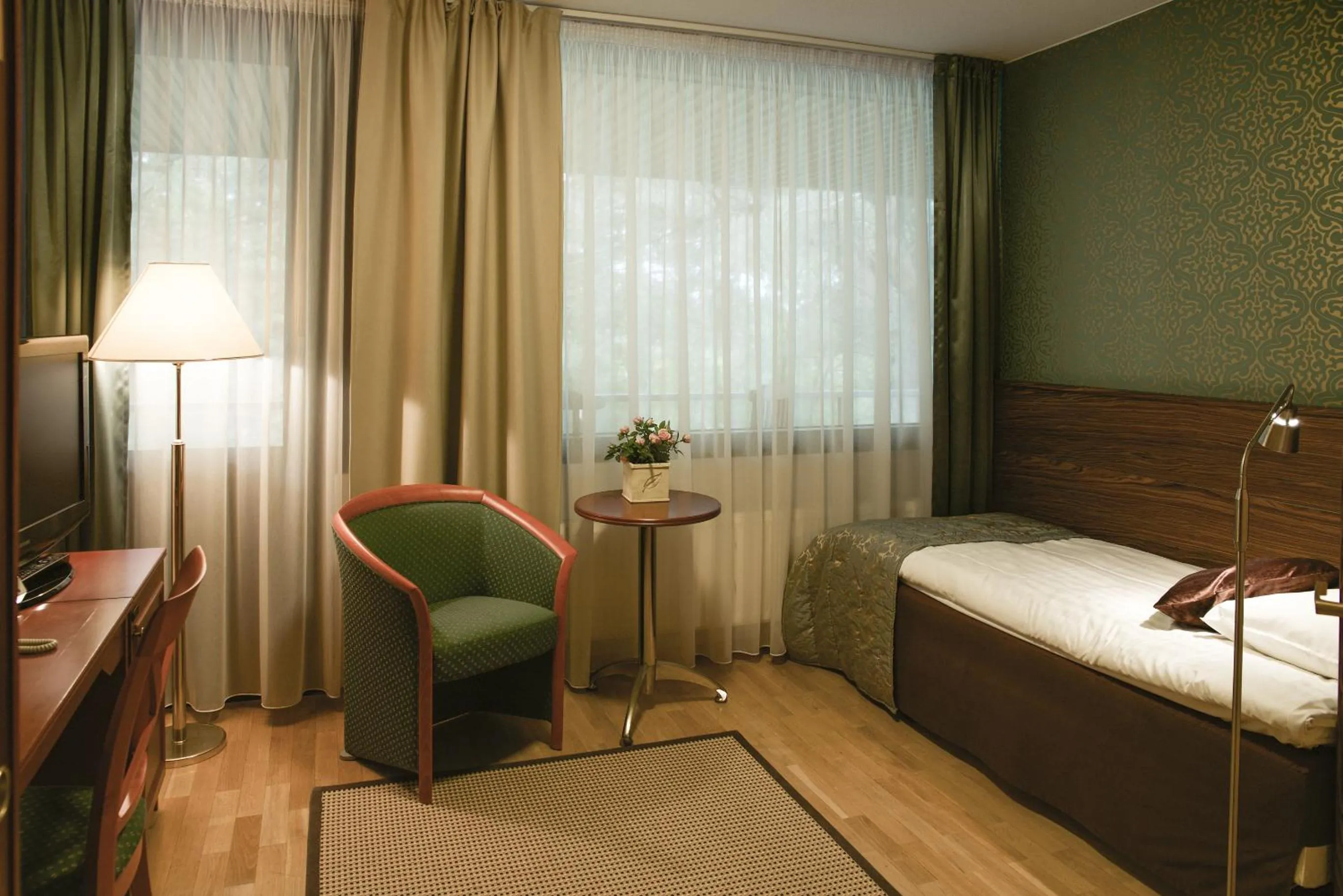 Photo of the whole room, Bed in Hotel Fjalar