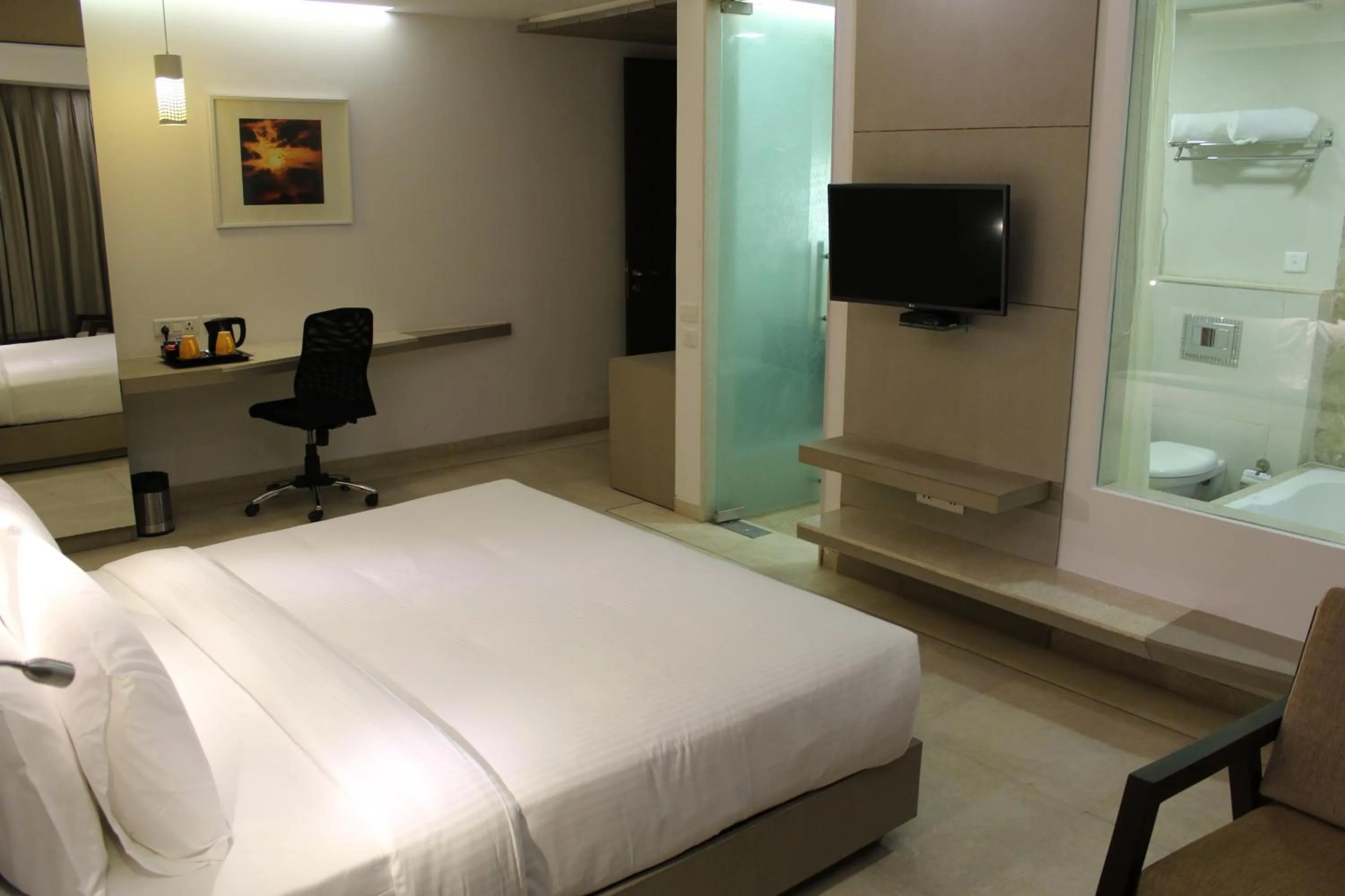 Bedroom, Bed in Keys Lite by Lemon Tree Hotels, Mayfield, Gurgaon