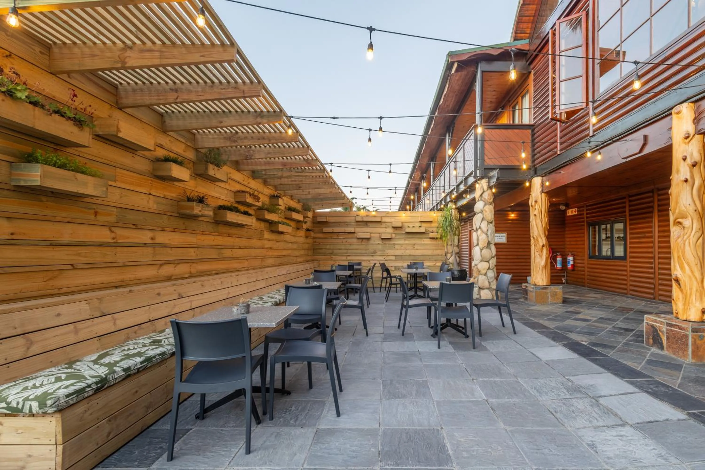 Seating area in Knysna Log-Inn Hotel