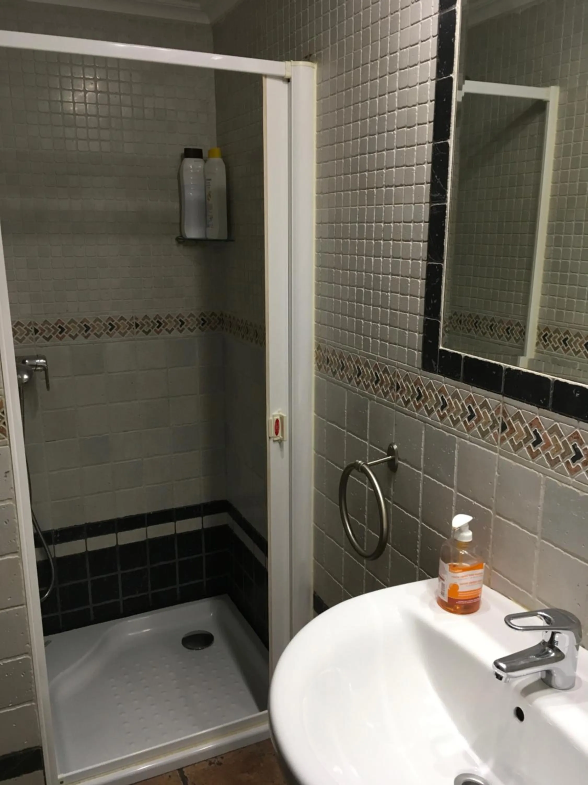 Bathroom in Pensión La Redonda