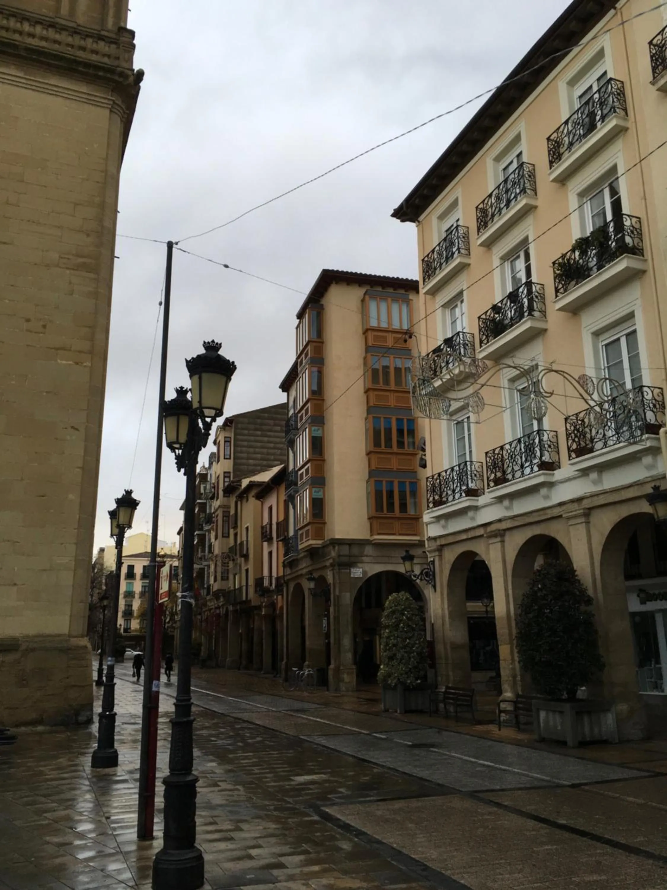 Property building in Pensión La Redonda