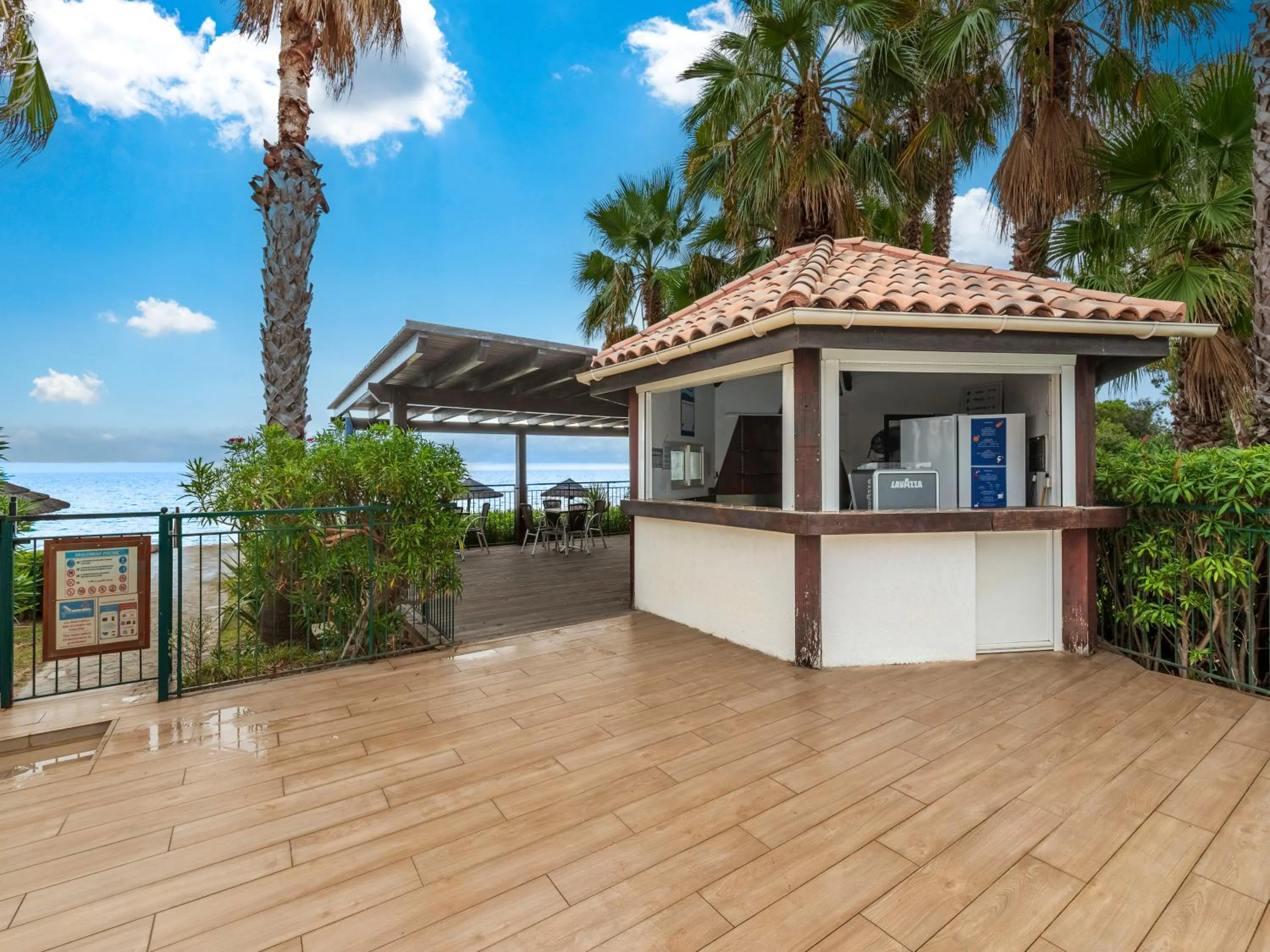 Restaurant/places to eat in Vacancéole - Résidence Sognu di Rena