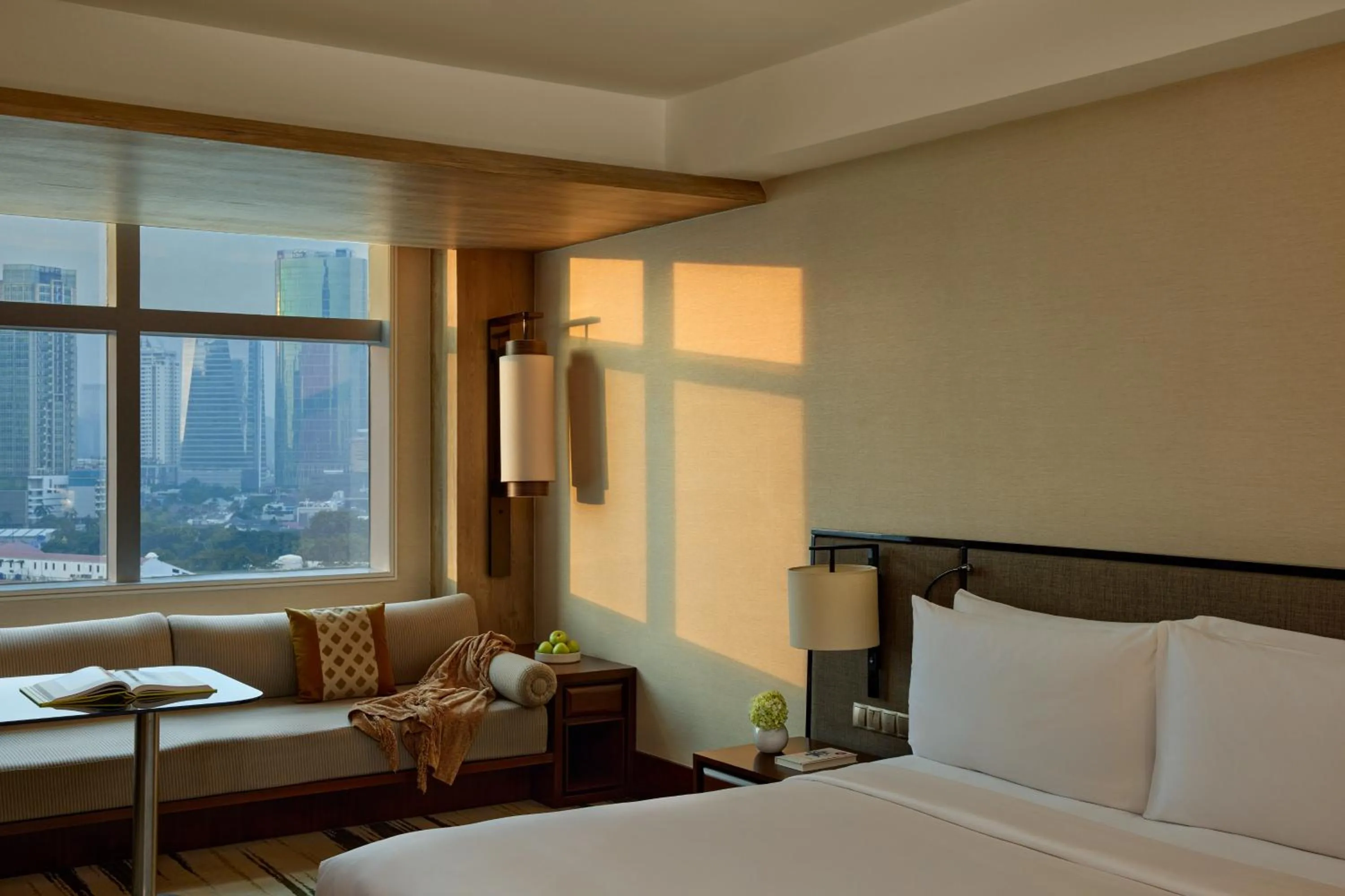 Bedroom, Bed in Gran Melia Jakarta