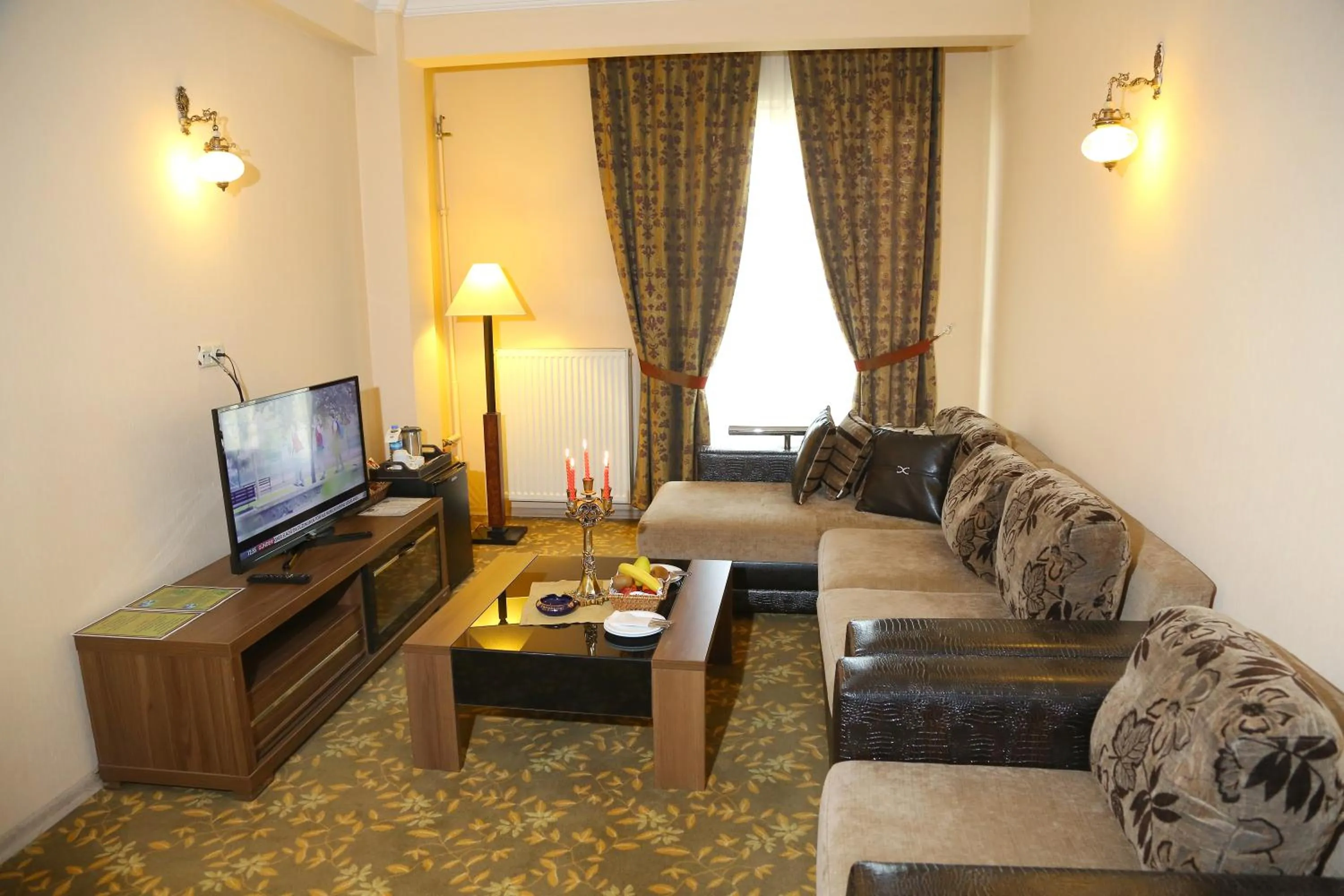 Day in My House Otel