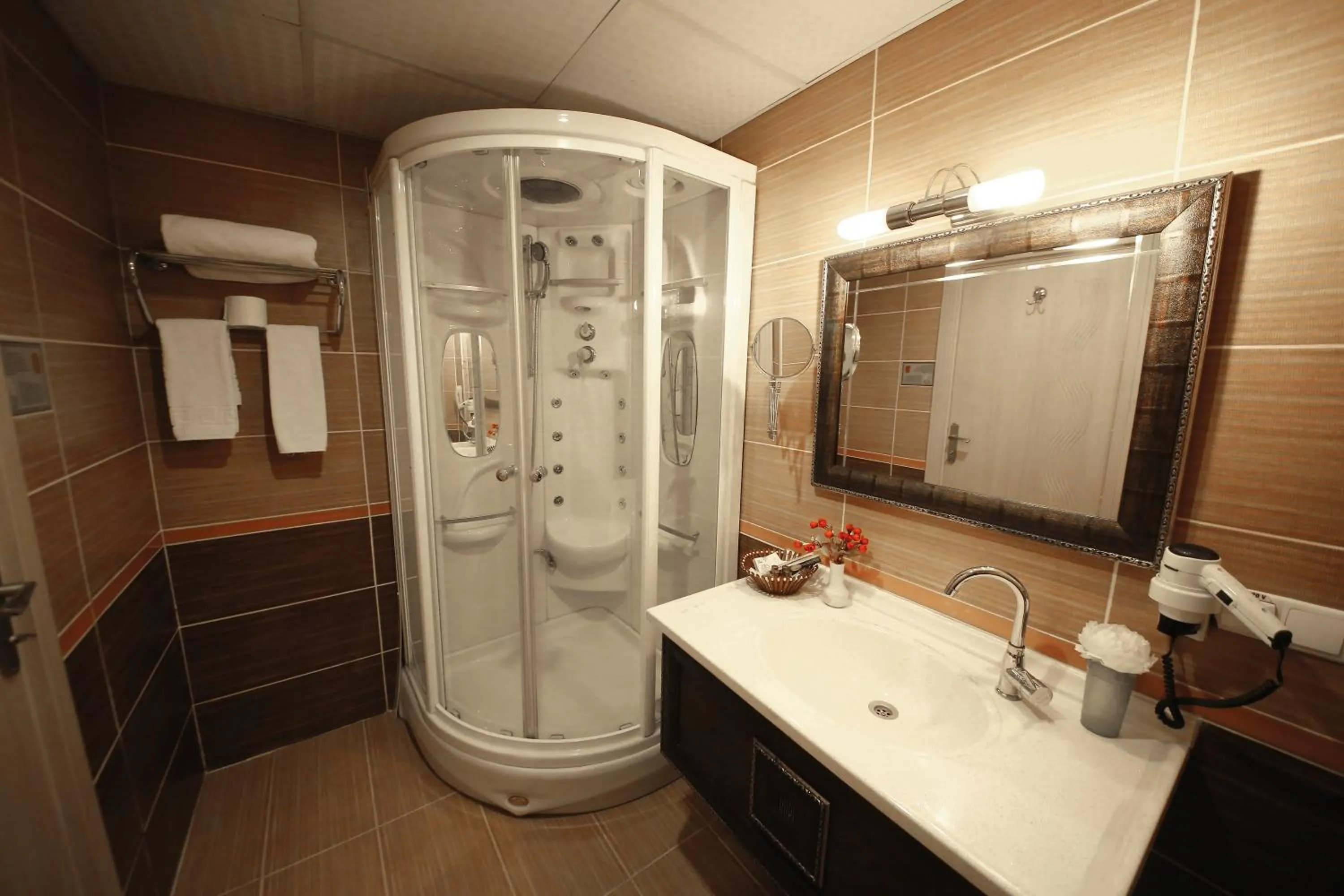 Bathroom in My House Otel