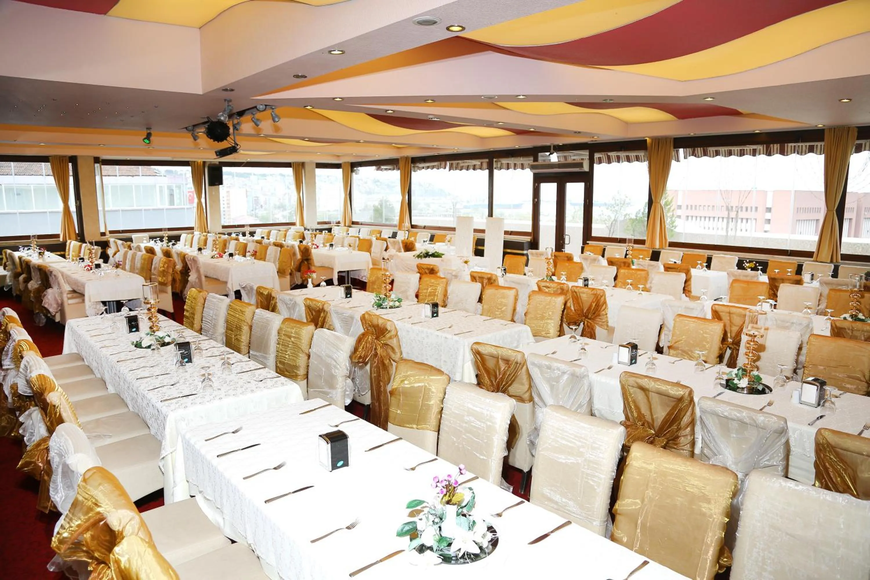 Day in My House Otel