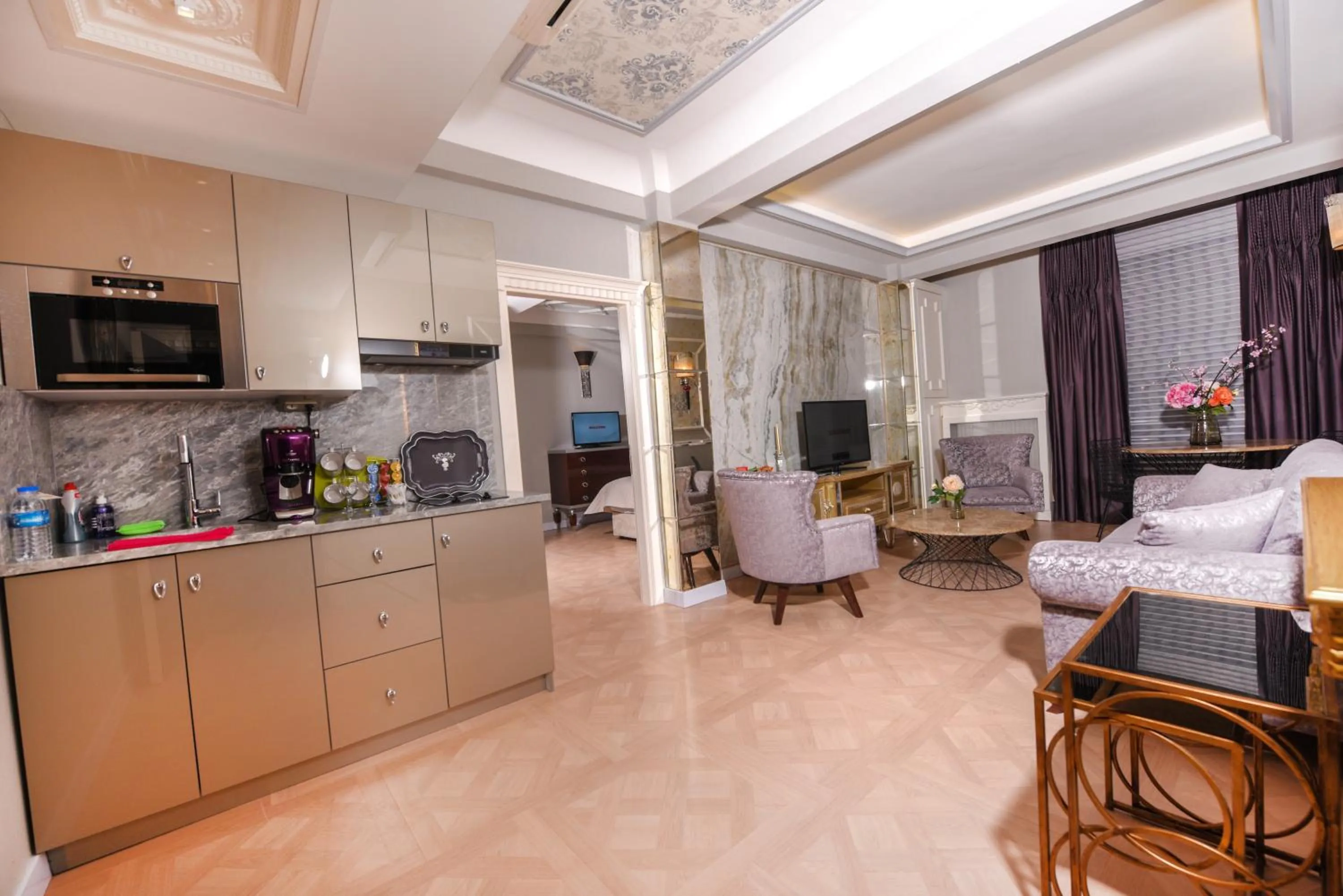 Coffee/tea facilities in My House Otel