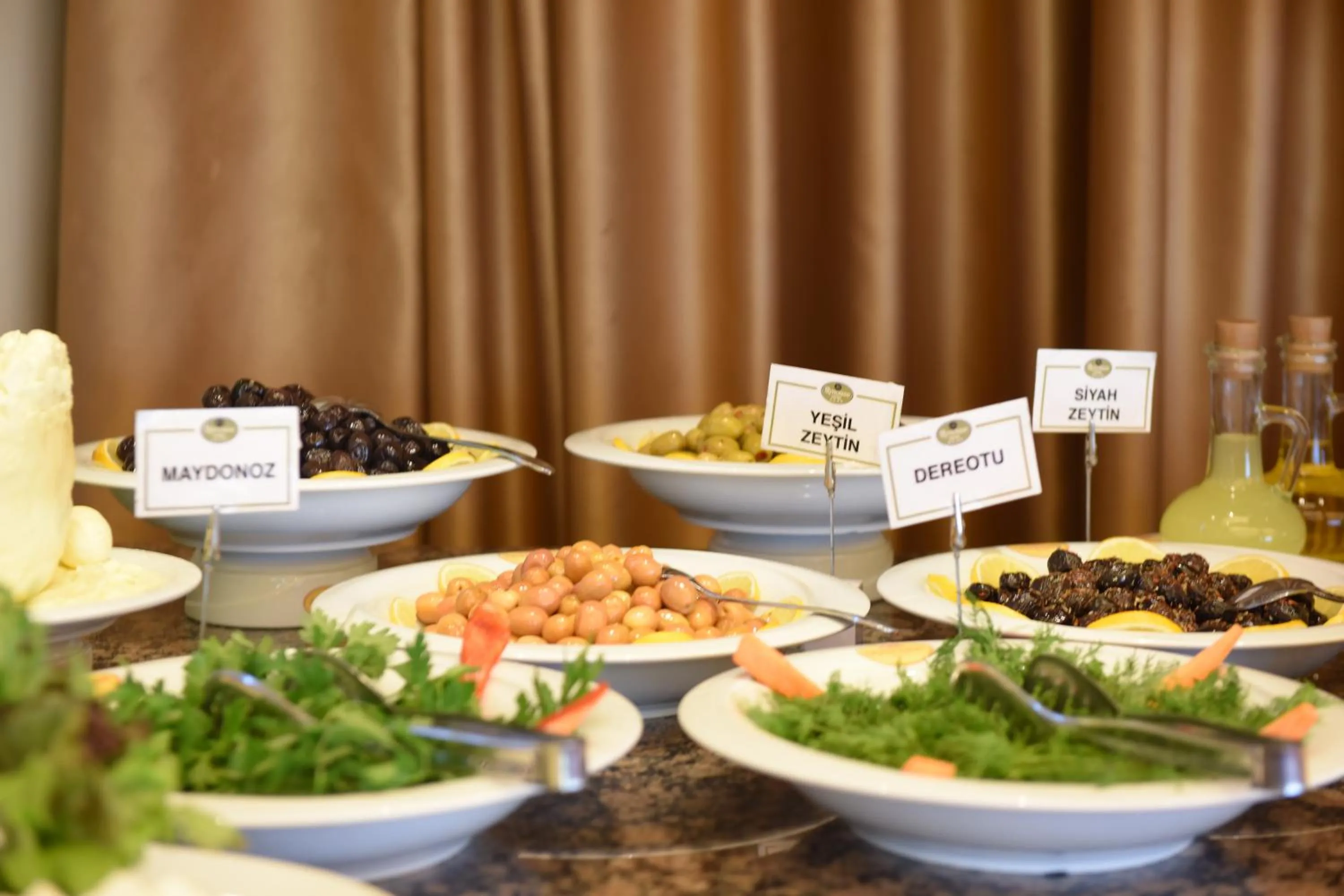 Buffet breakfast in My House Otel