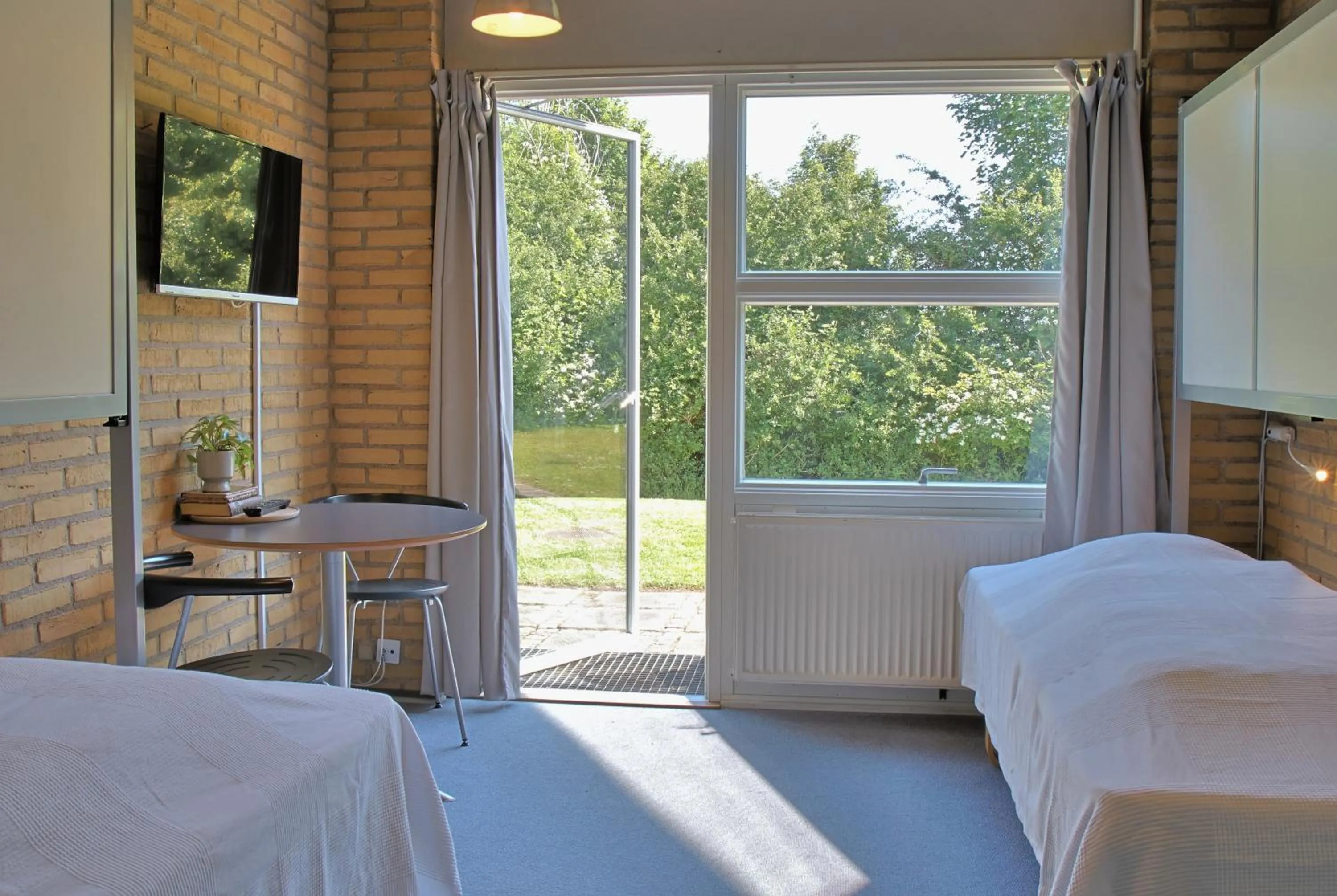 Bed in Flinten Horsens