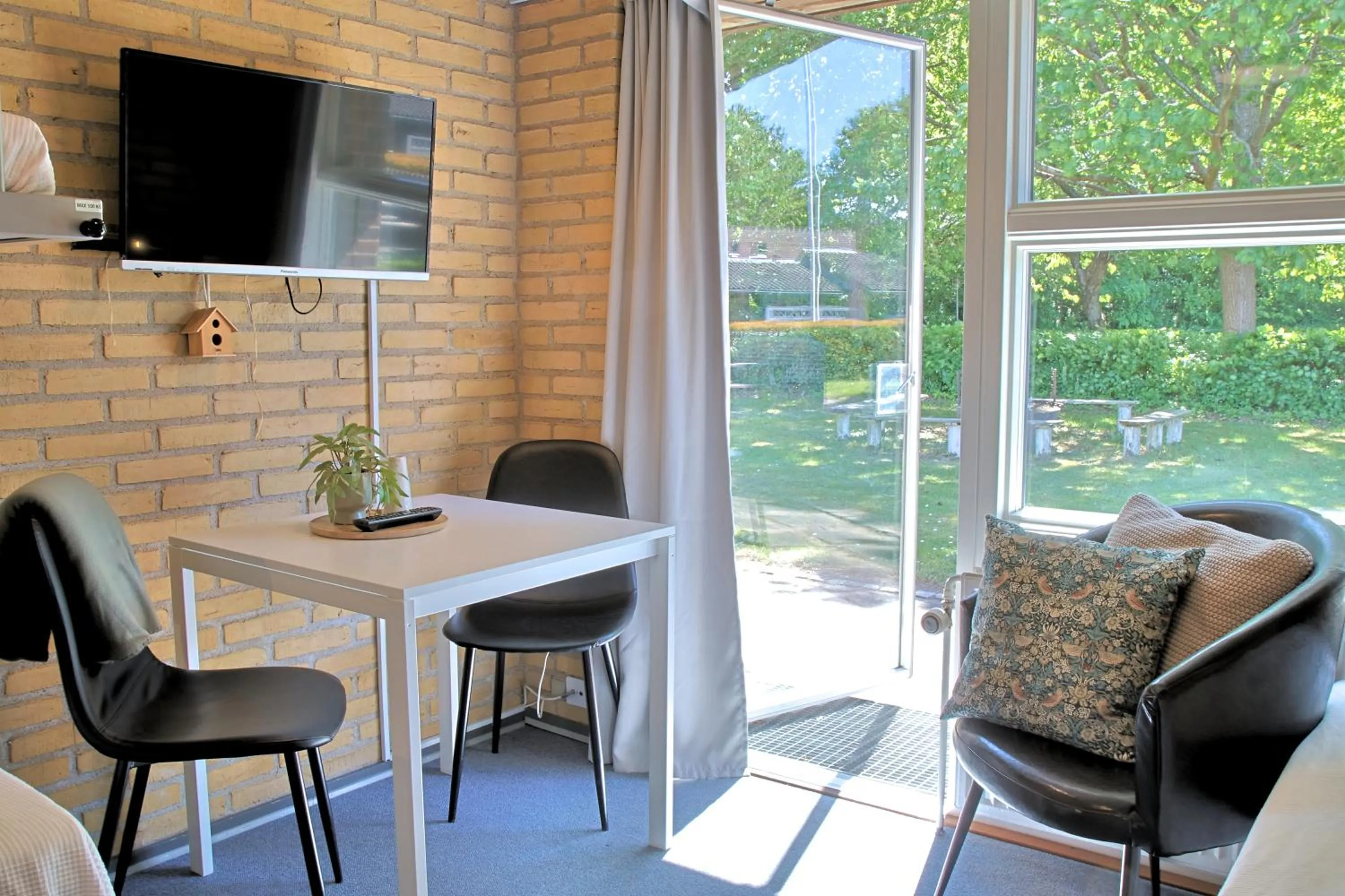 TV and multimedia in Flinten Horsens