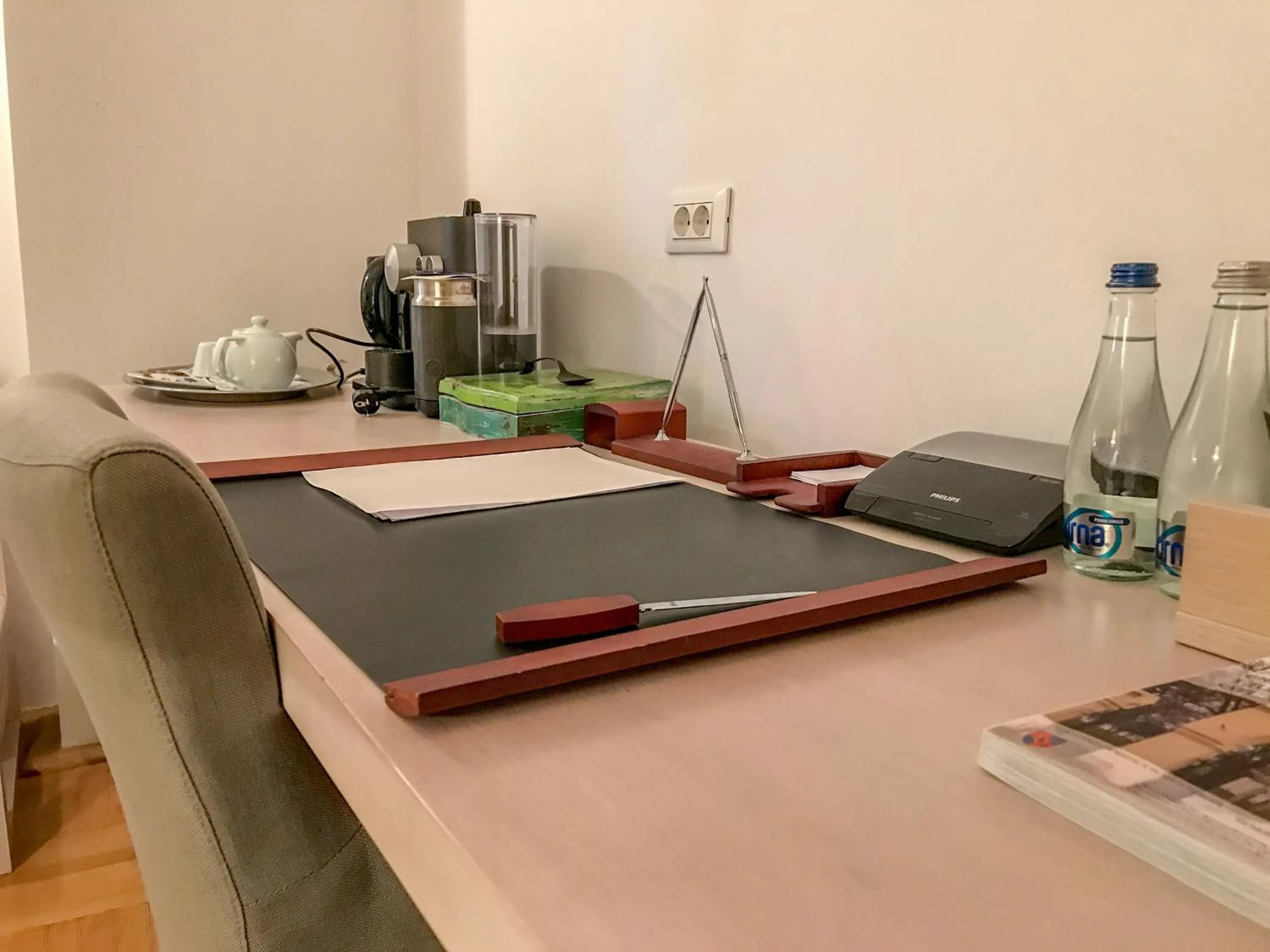 Coffee/tea facilities in Hotel Satu Mare City