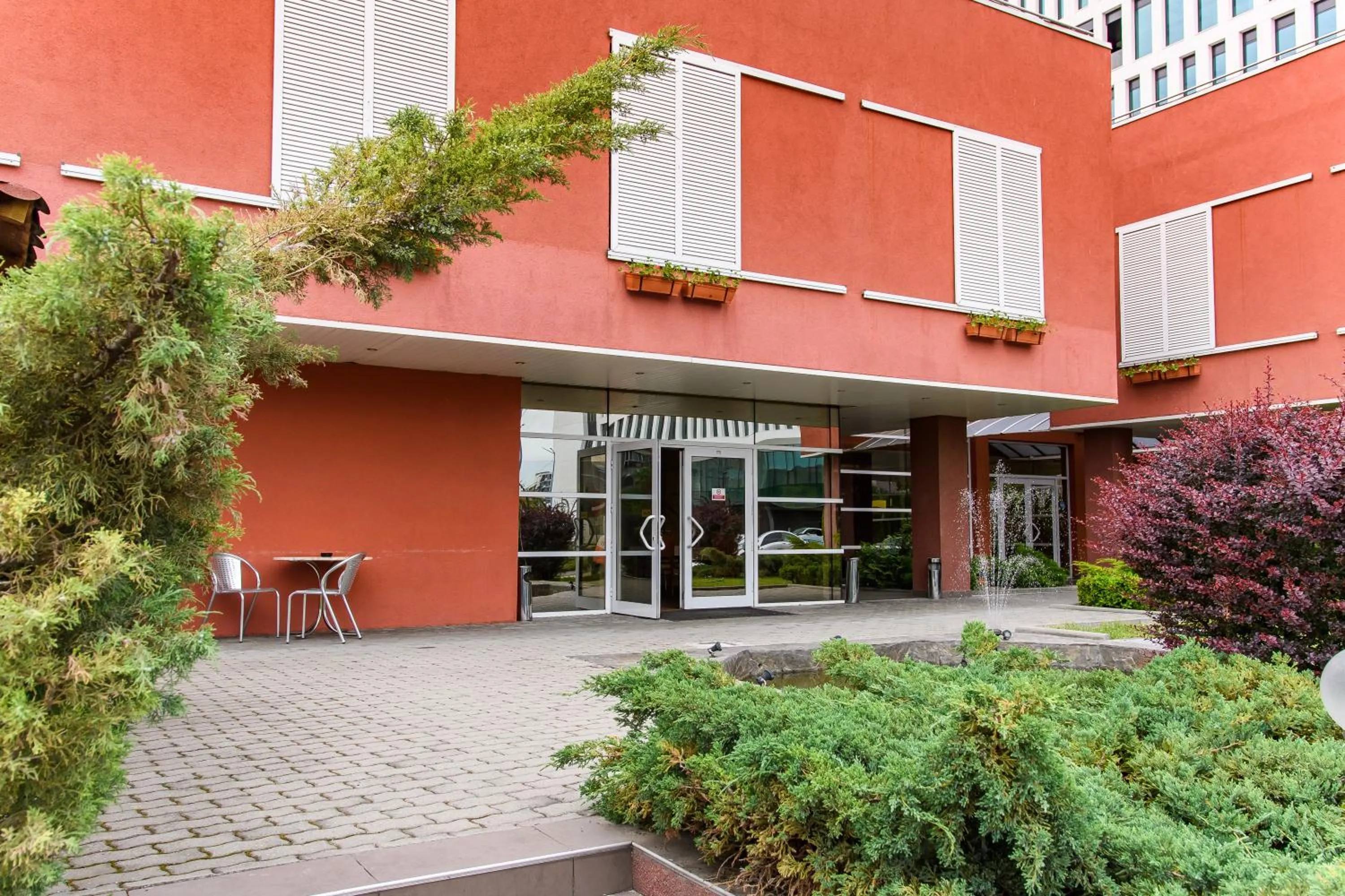 Property building in Hotel Torontal