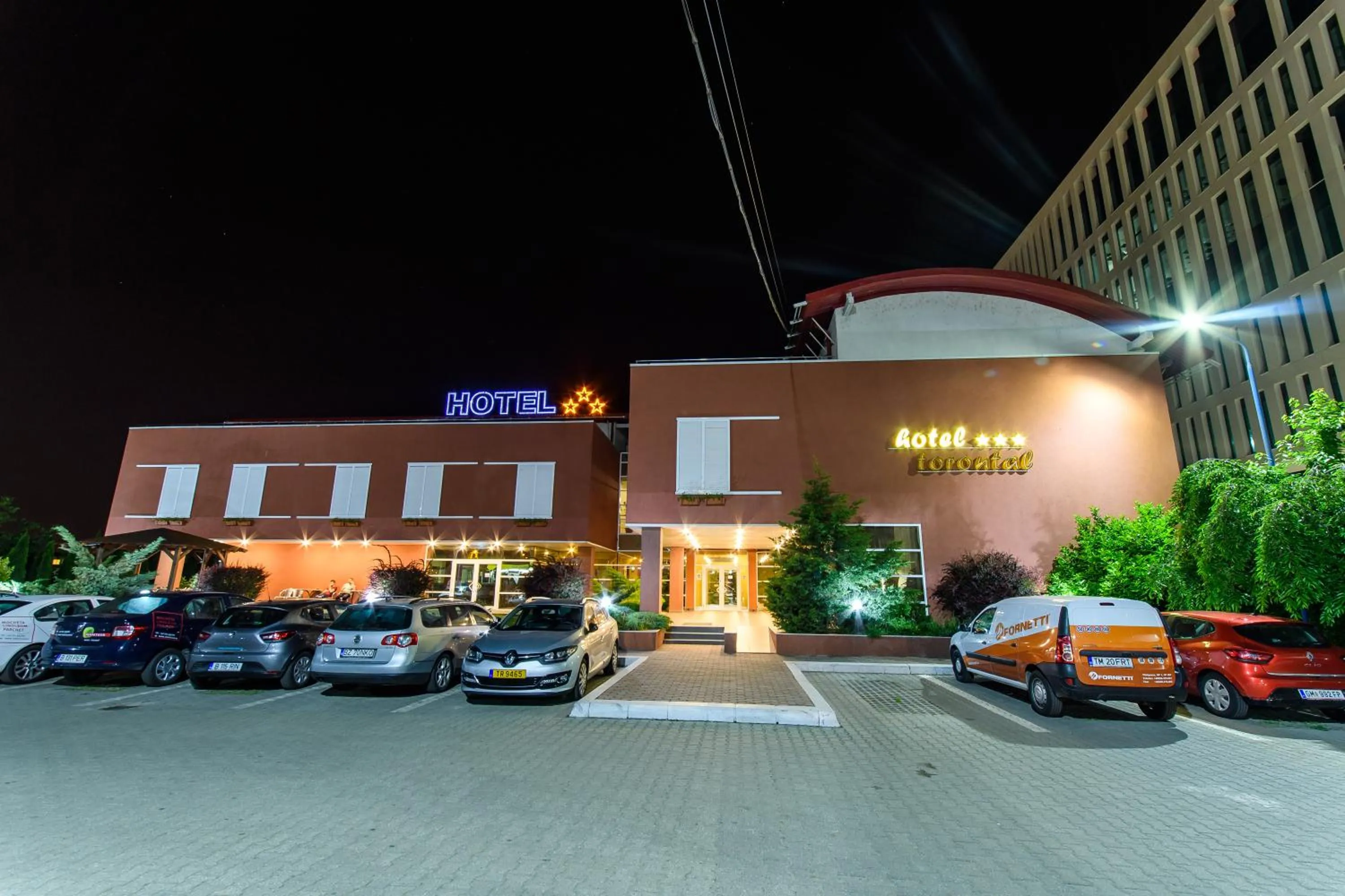 Facade/entrance in Hotel Torontal