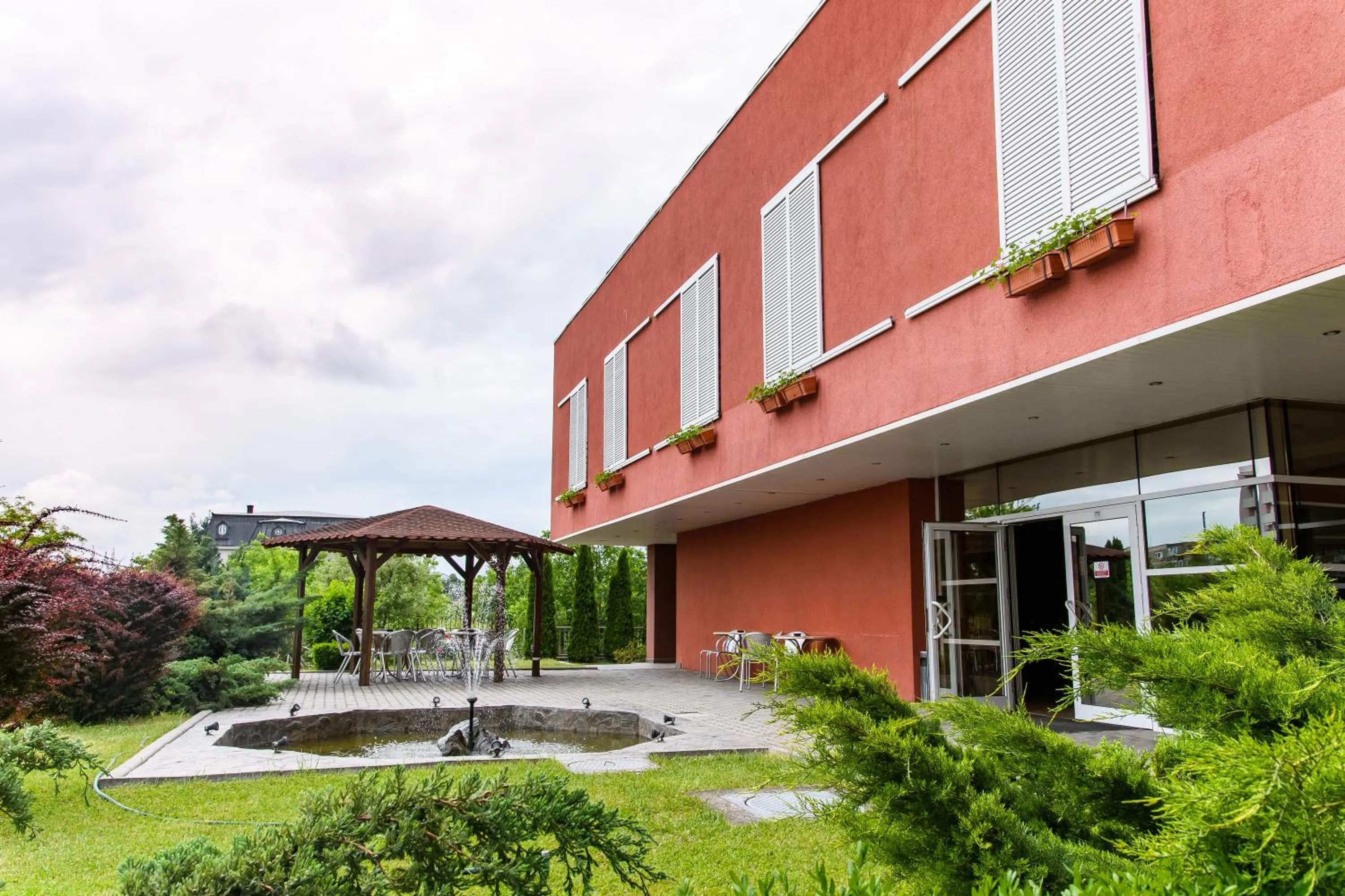 Property building in Hotel Torontal