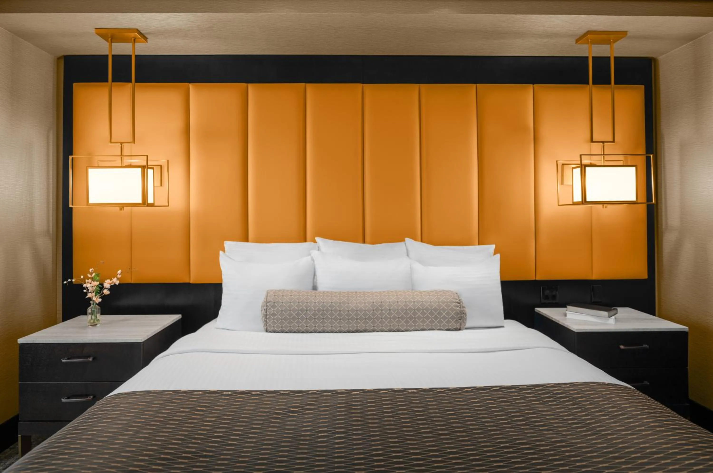 Bed in Mount Airy Casino Resort - Adults Only 21 Plus