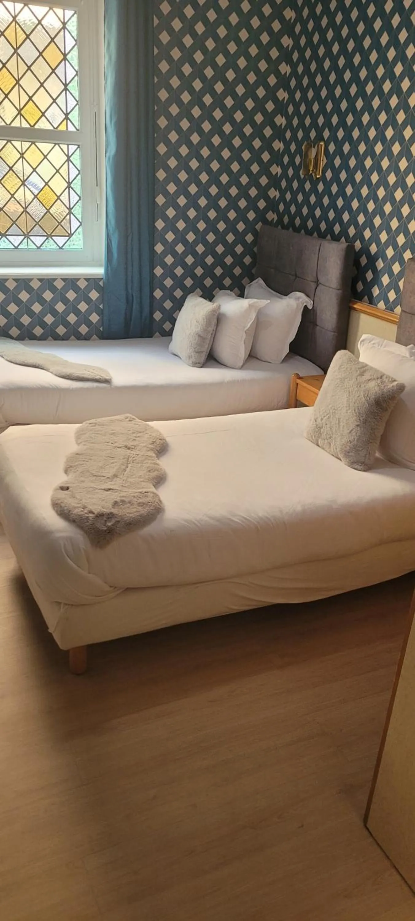 Bed in Hotel Central Anzac