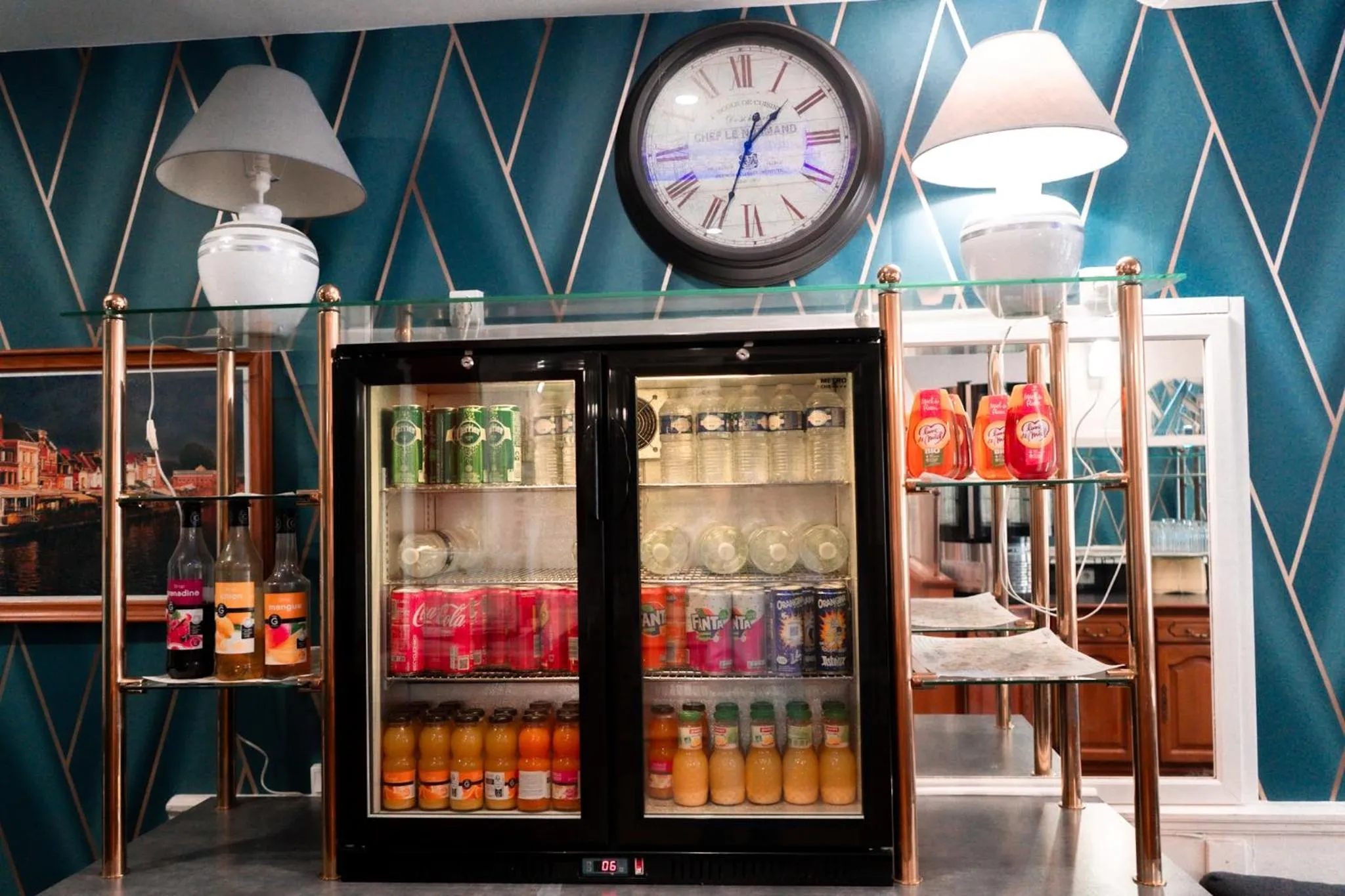 Breakfast in Hotel Central Anzac