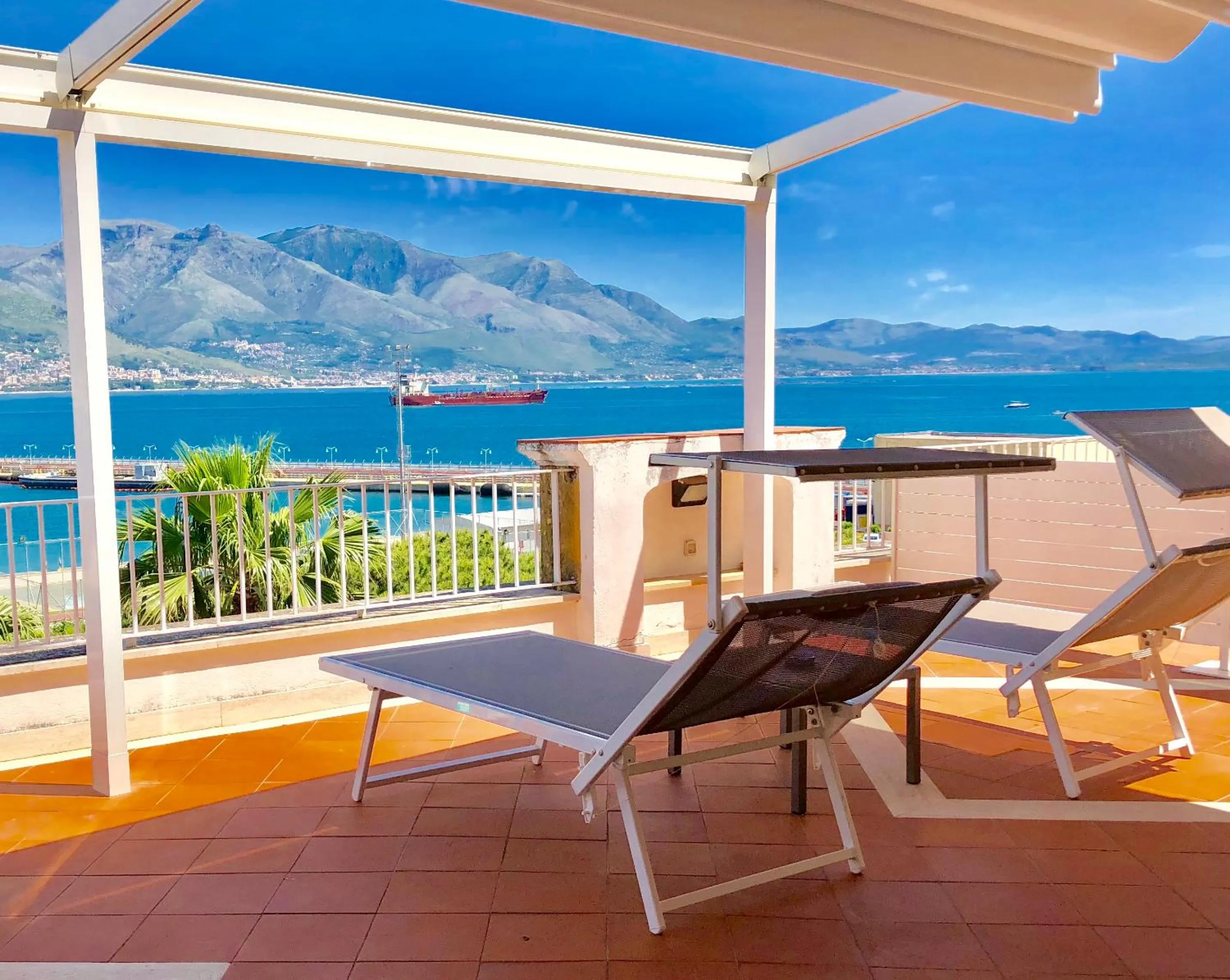Patio in Hotel Gajeta