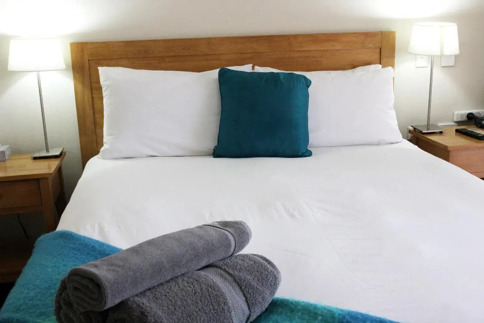 Queen Room in Henry's Quirindi Queen Room in Henry's Quirindi