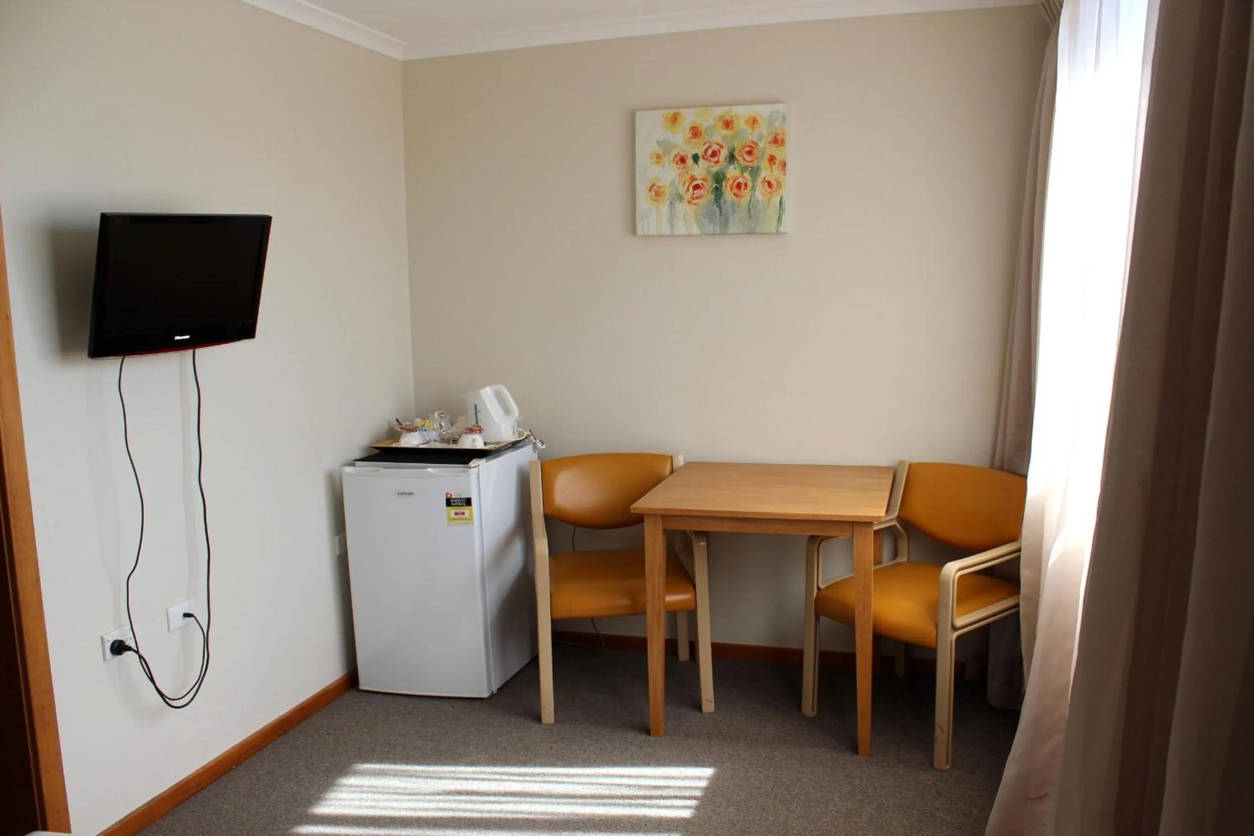 Seating area in Henry's Quirindi