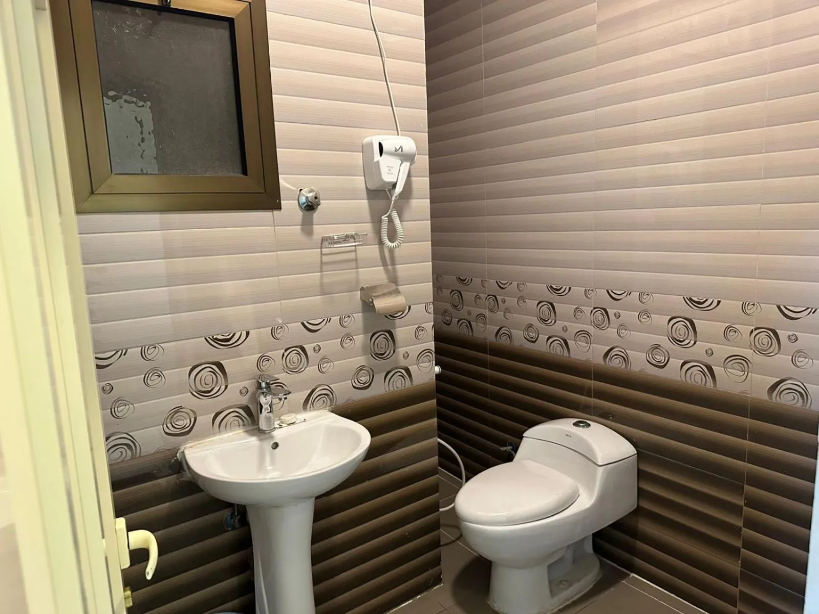 Toilet in Al Massah Al Khalijiyah Furnished Units