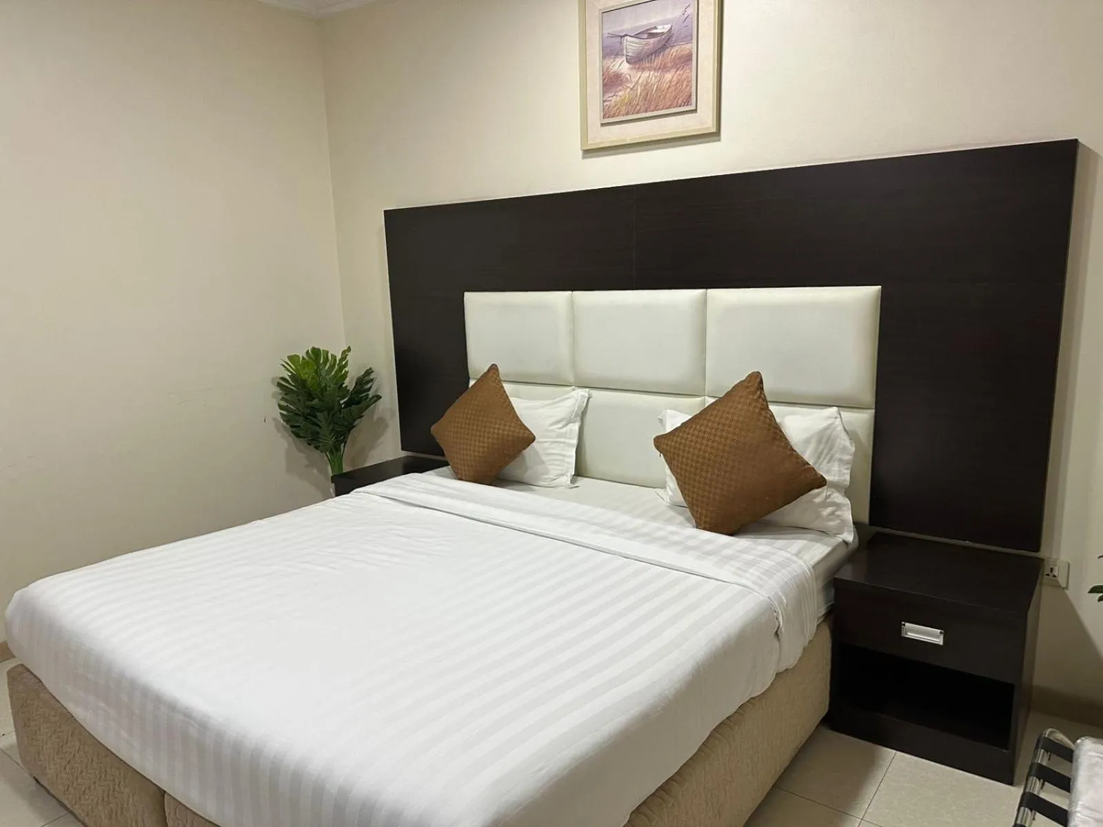 Bed in Al Massah Al Khalijiyah Furnished Units