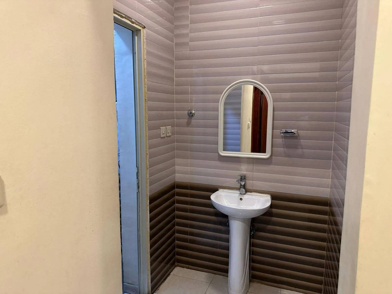 Bathroom in Al Massah Al Khalijiyah Furnished Units