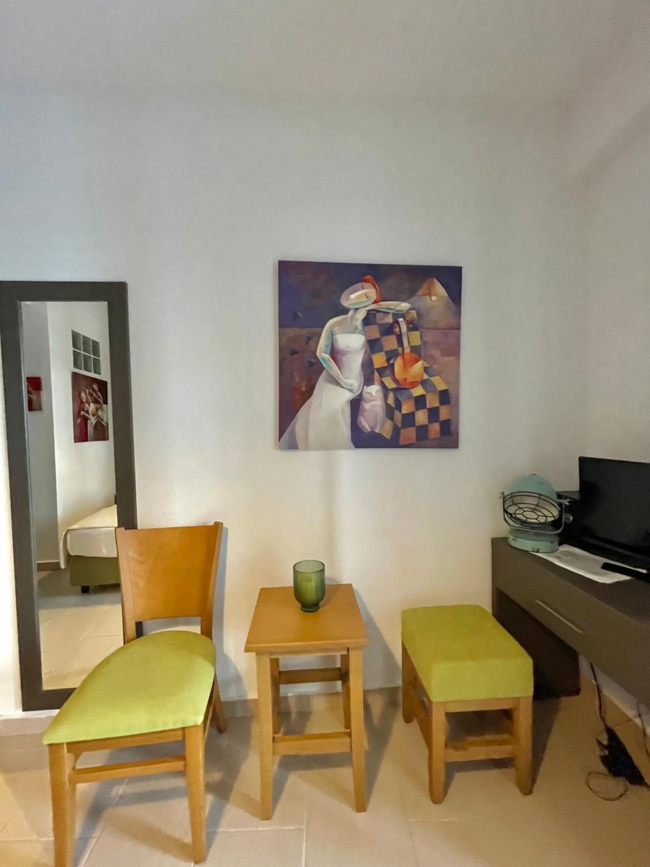 TV and multimedia in Koumaros Aparthotel