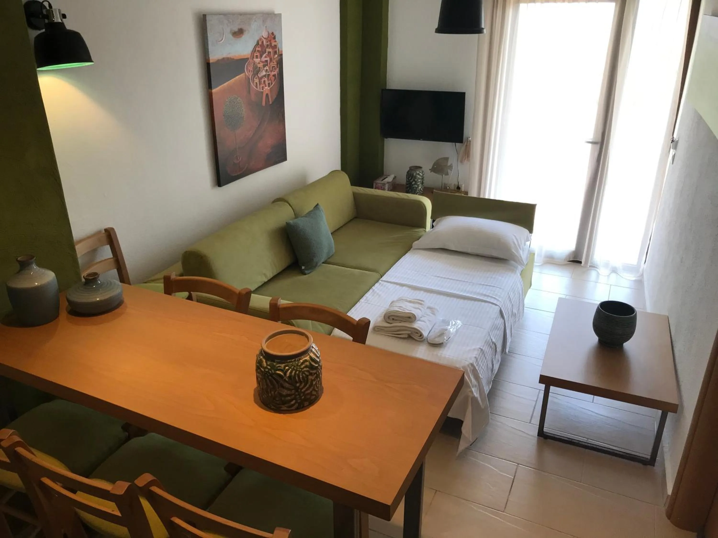 Bed in Koumaros Aparthotel