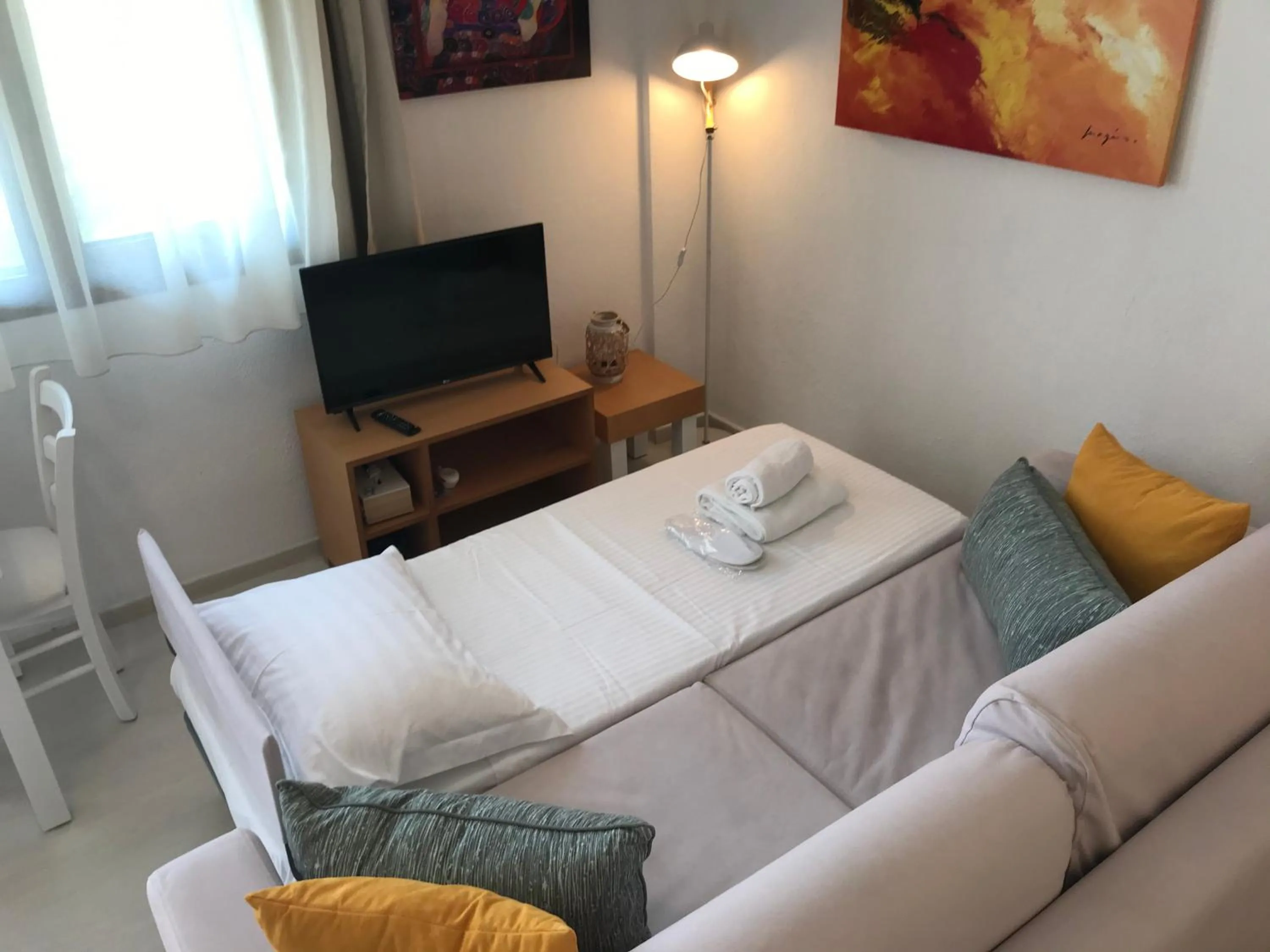 Bed in Koumaros Aparthotel