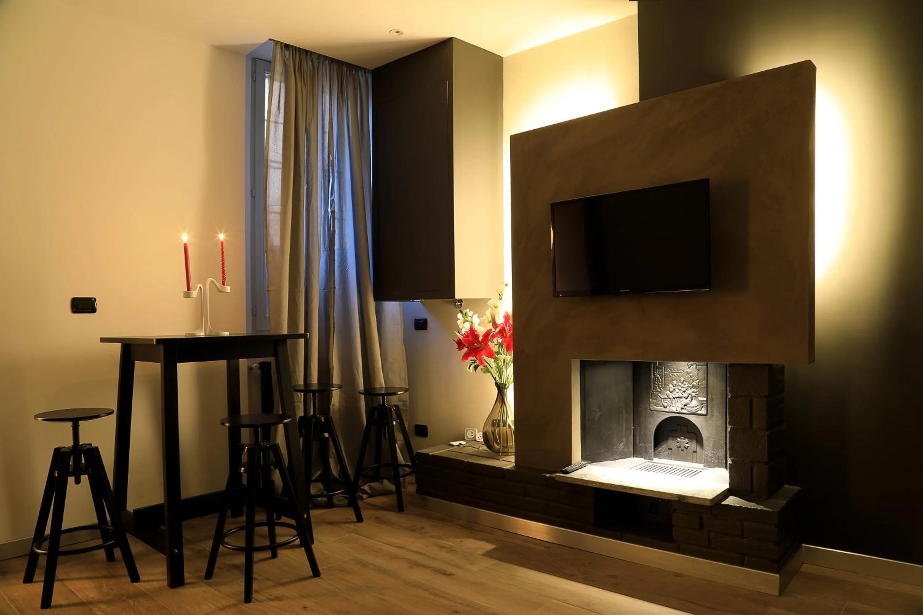 Sforza Apartment Near Duomo