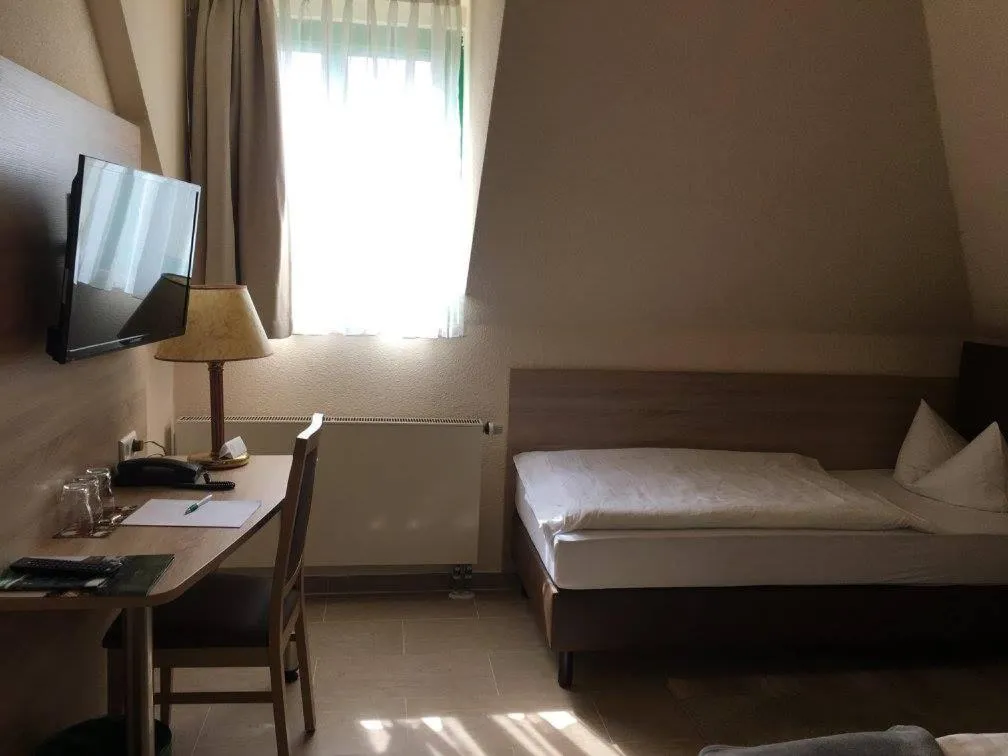 Other, Bed in Hotel Landsberg