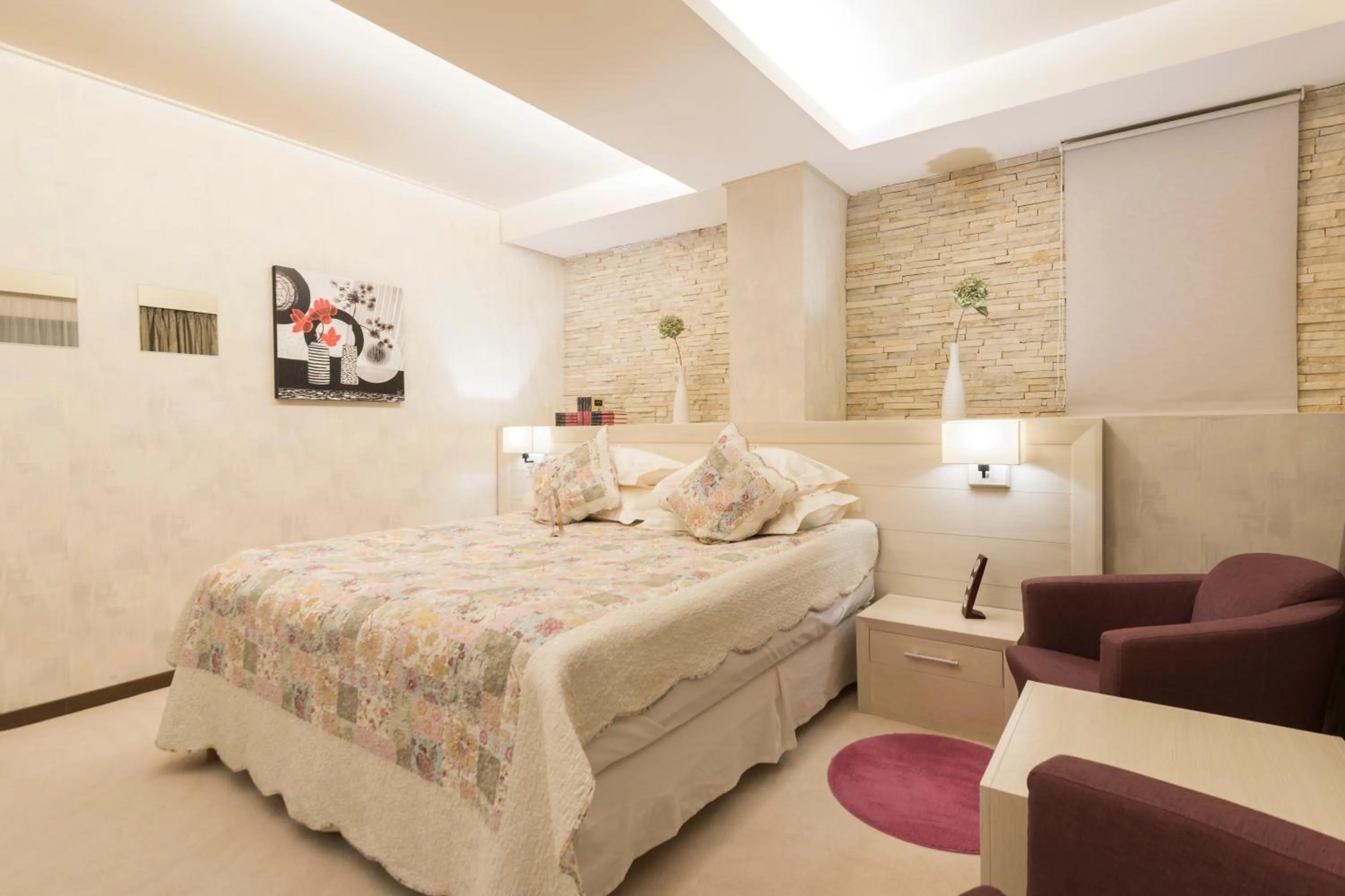 Bedroom, Bed in Ioana Boutique Hotel