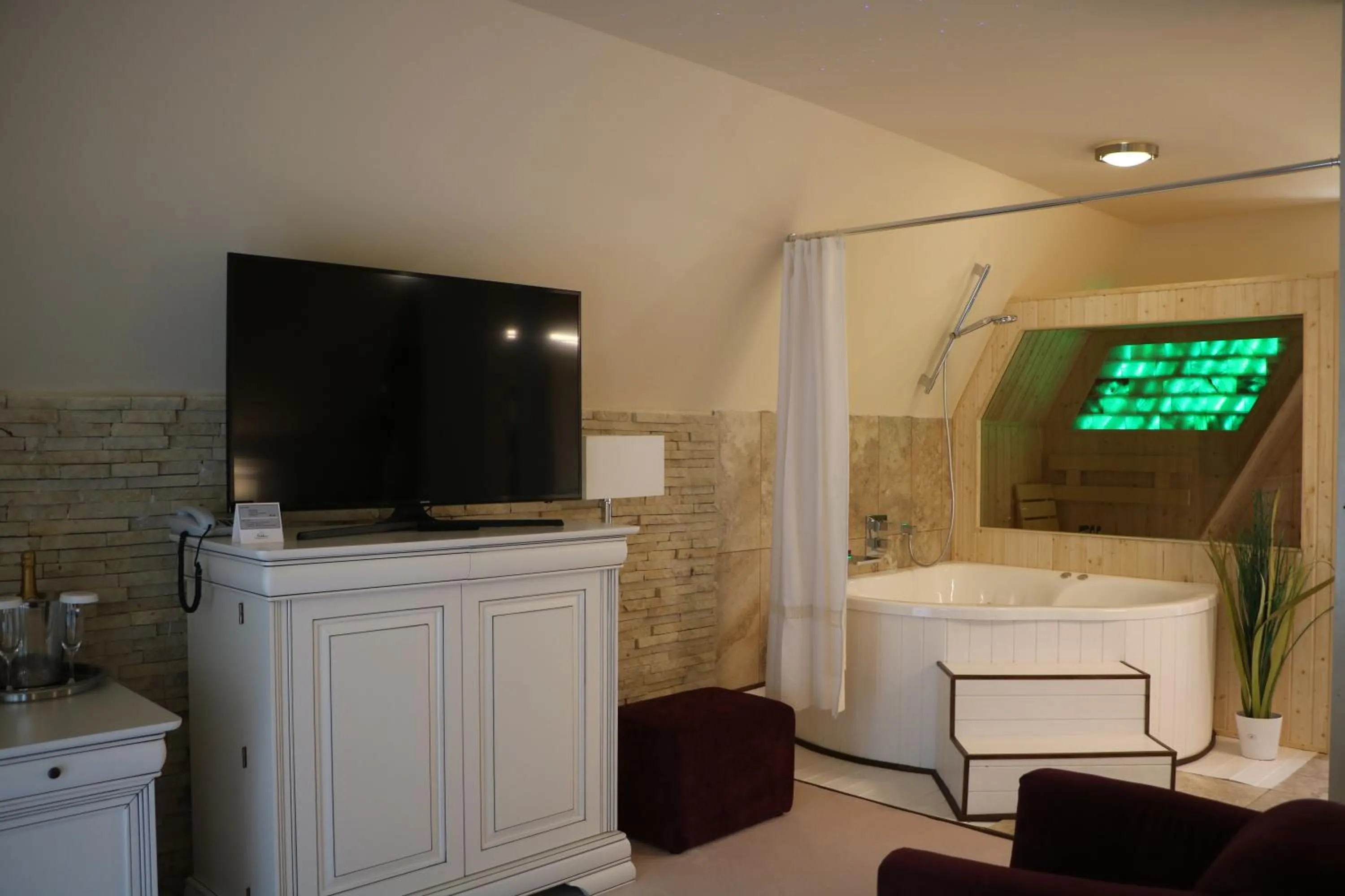 Photo of the whole room in Ioana Boutique Hotel