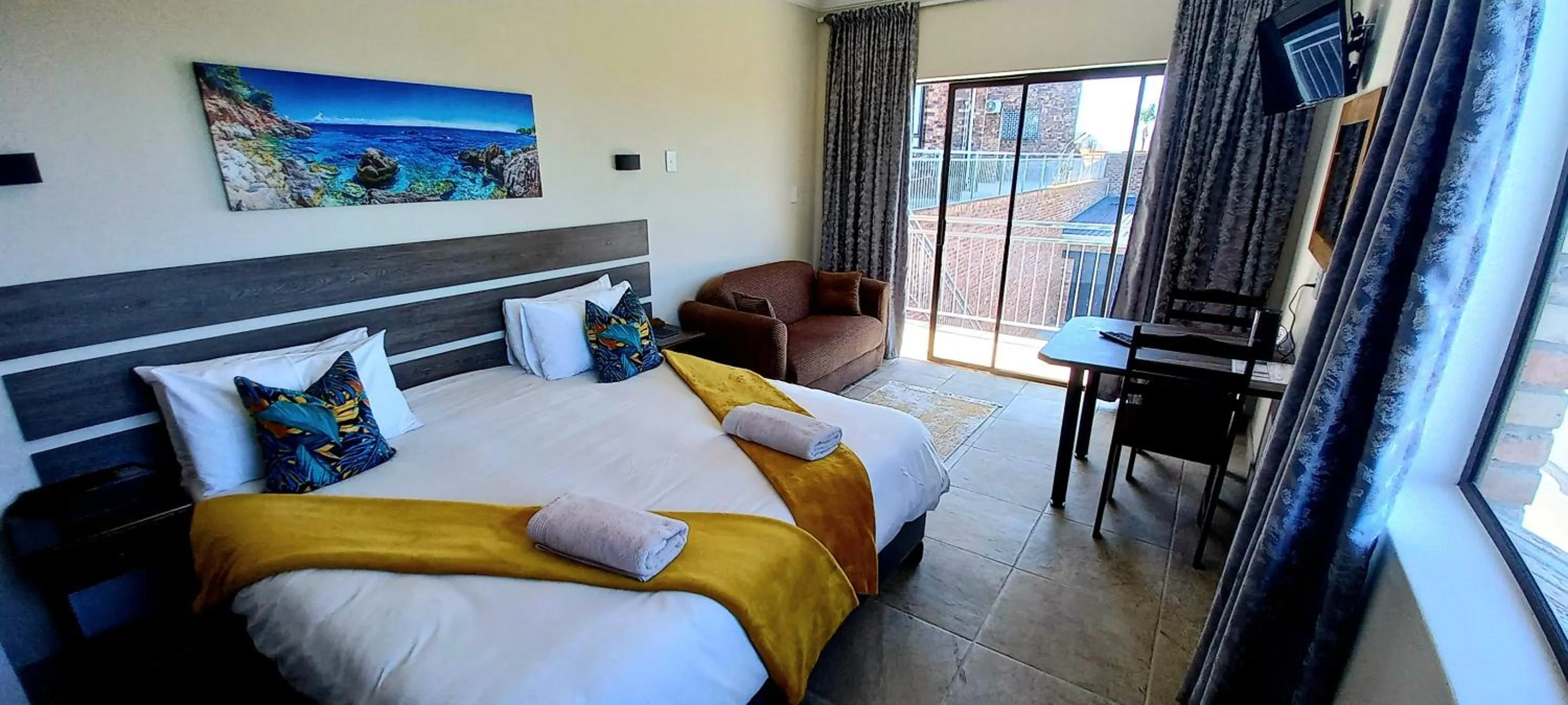 Photo of the whole room in Blue Sea Guest House