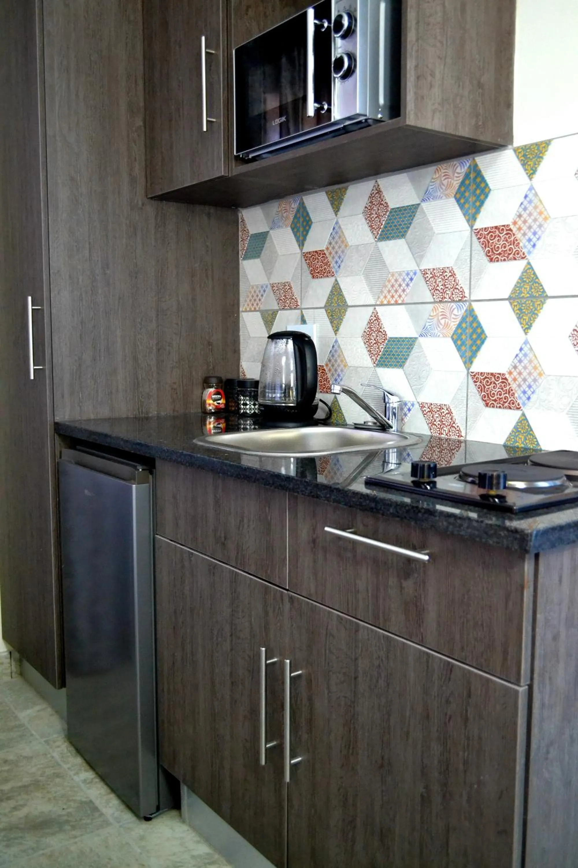 Restaurant/places to eat in Blue Sea Guest House