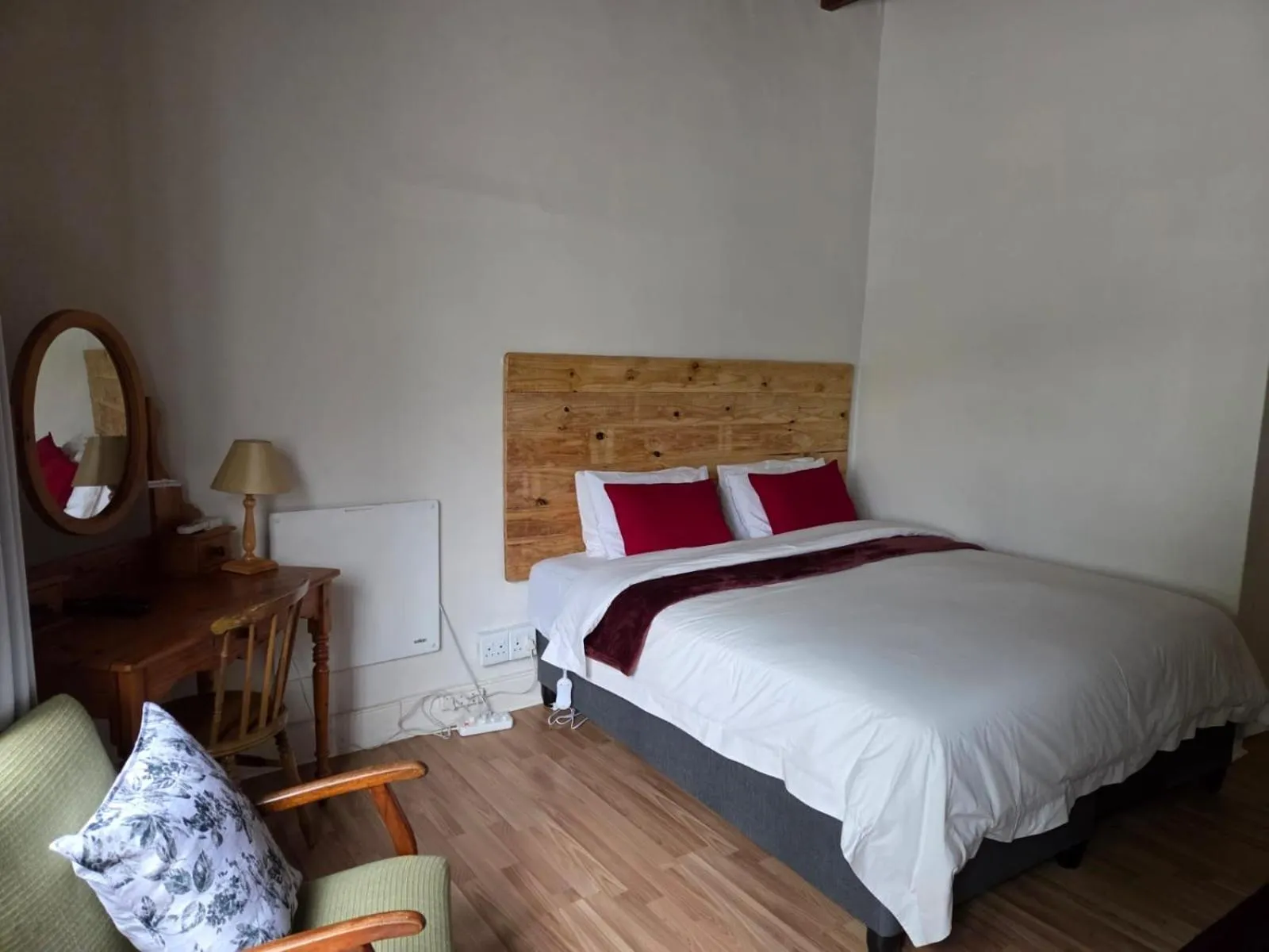 Bed in Koo Karoo Guest Lodge and Self Catering