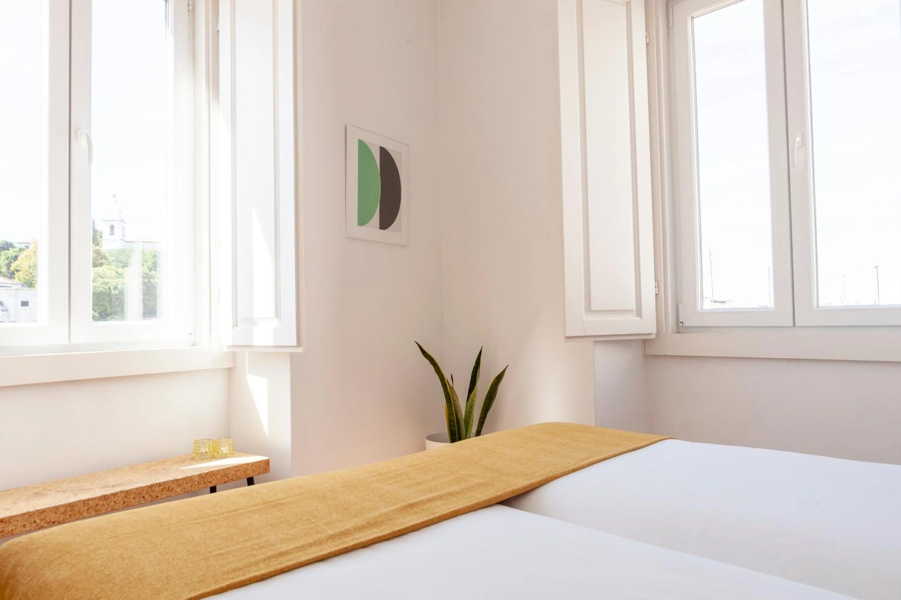 Bed in Alfama Amazing Scenic River and City View Charming apartment With 2 bedrooms and AC 19th Century Building