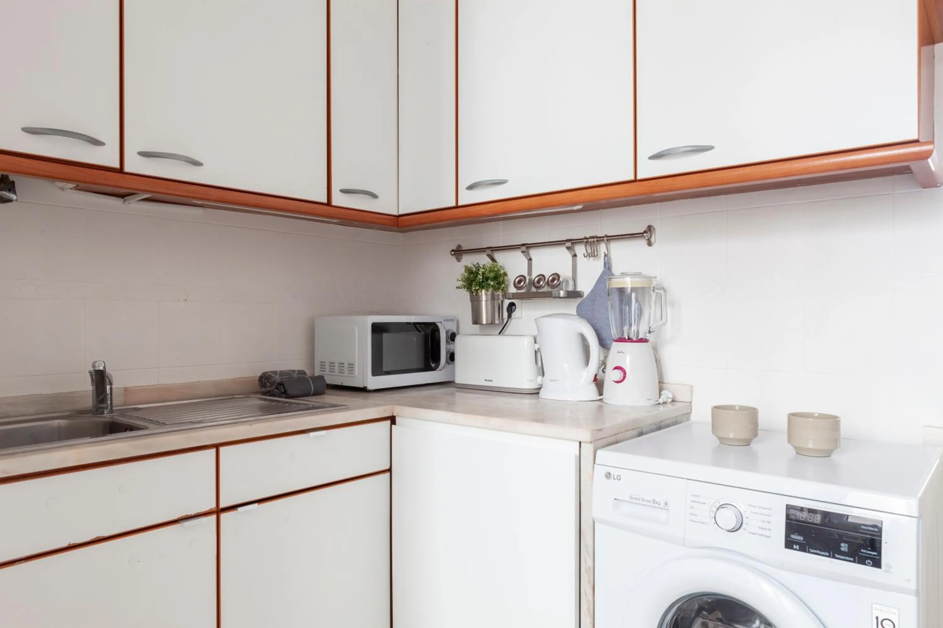 Alfama Amazing Scenic River and City View Charming apartment With 2 bedrooms and AC 19th Century Building