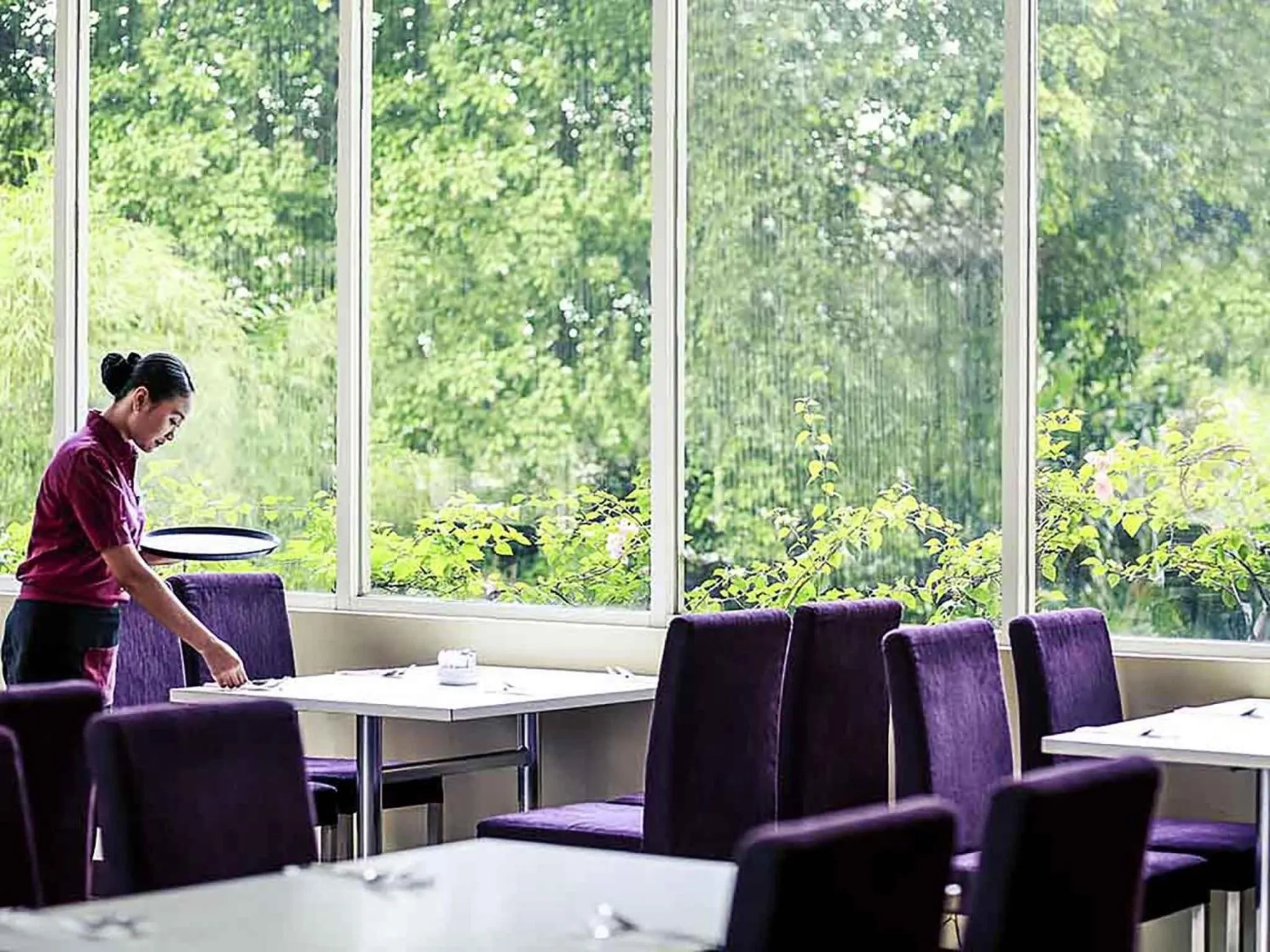 Restaurant/places to eat in Mercure Jakarta Kota