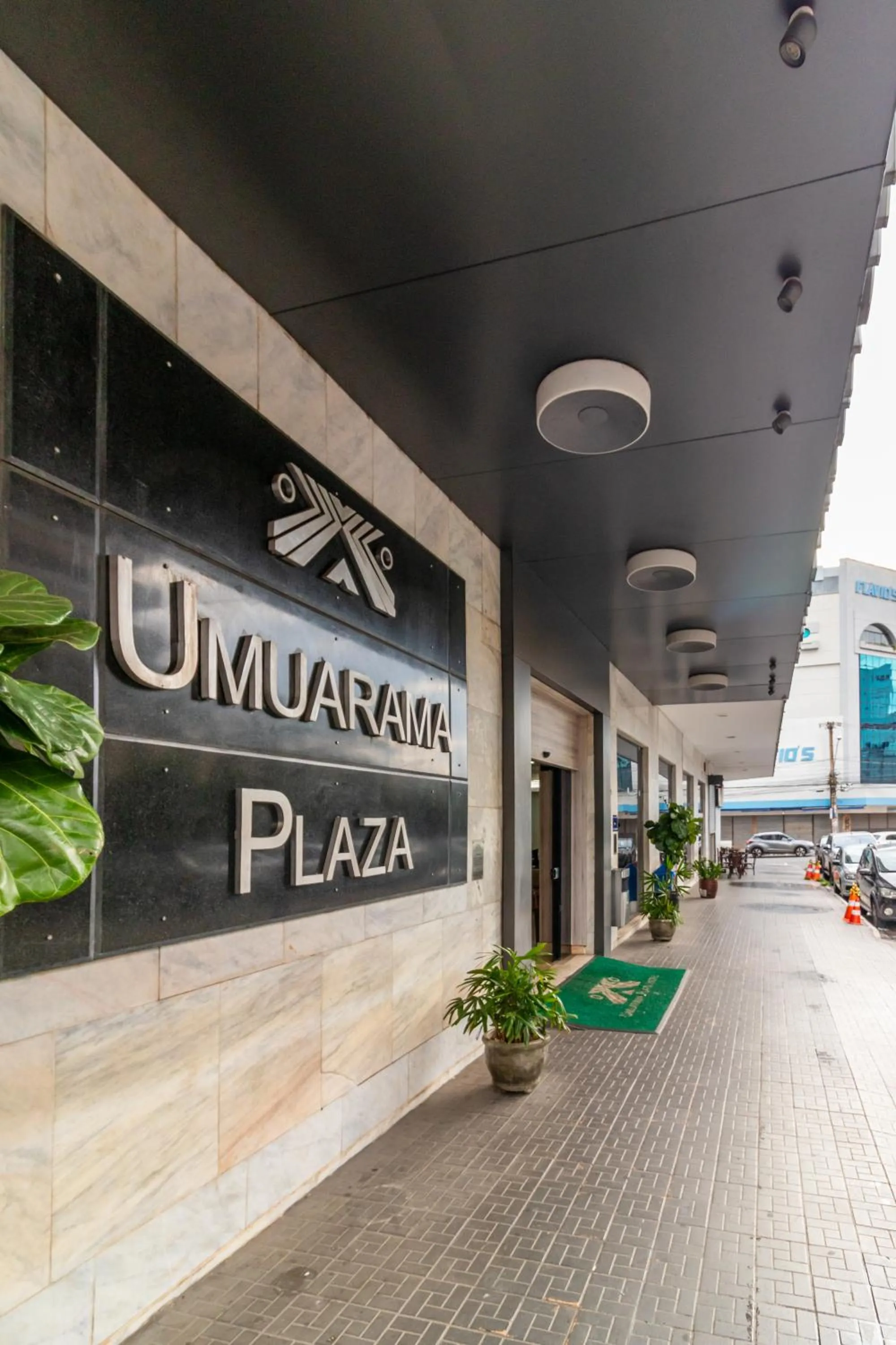 Day in Umuarama Plaza Hotel by Castelo Itaipava