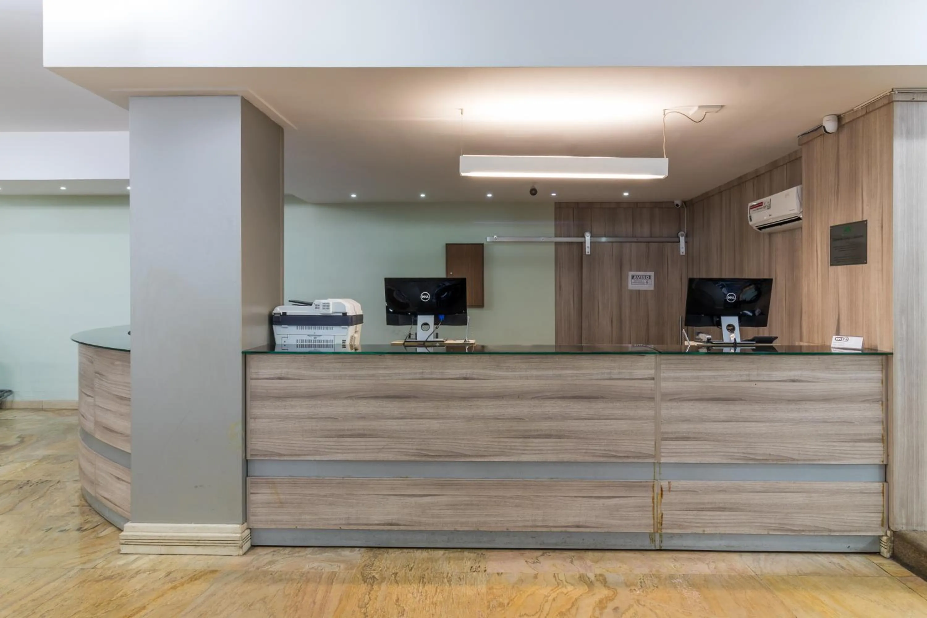 Lobby or reception in Umuarama Plaza Hotel by Castelo Itaipava