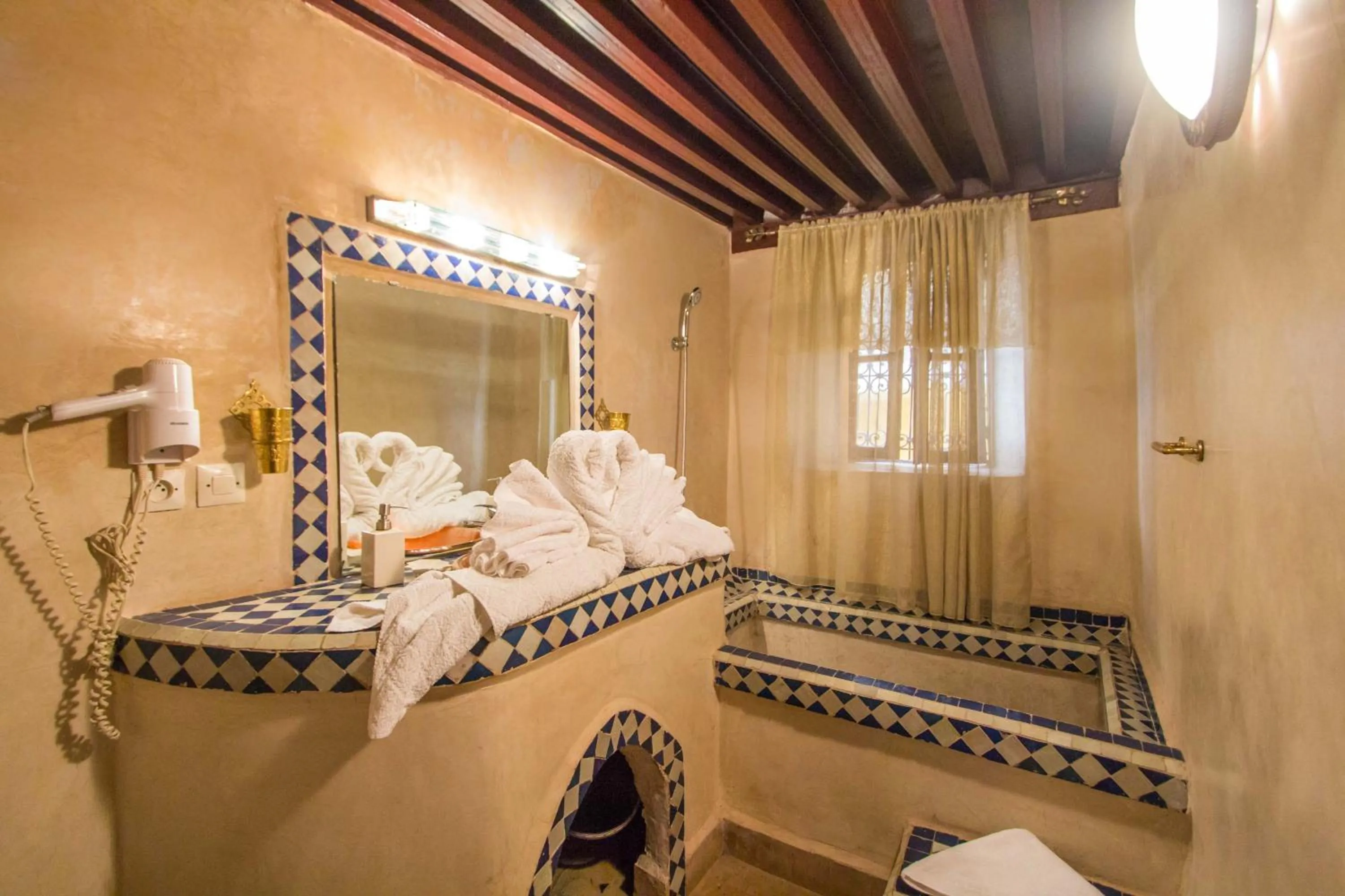 Decorative detail, Bed in Riad Dar Skalli & SPA