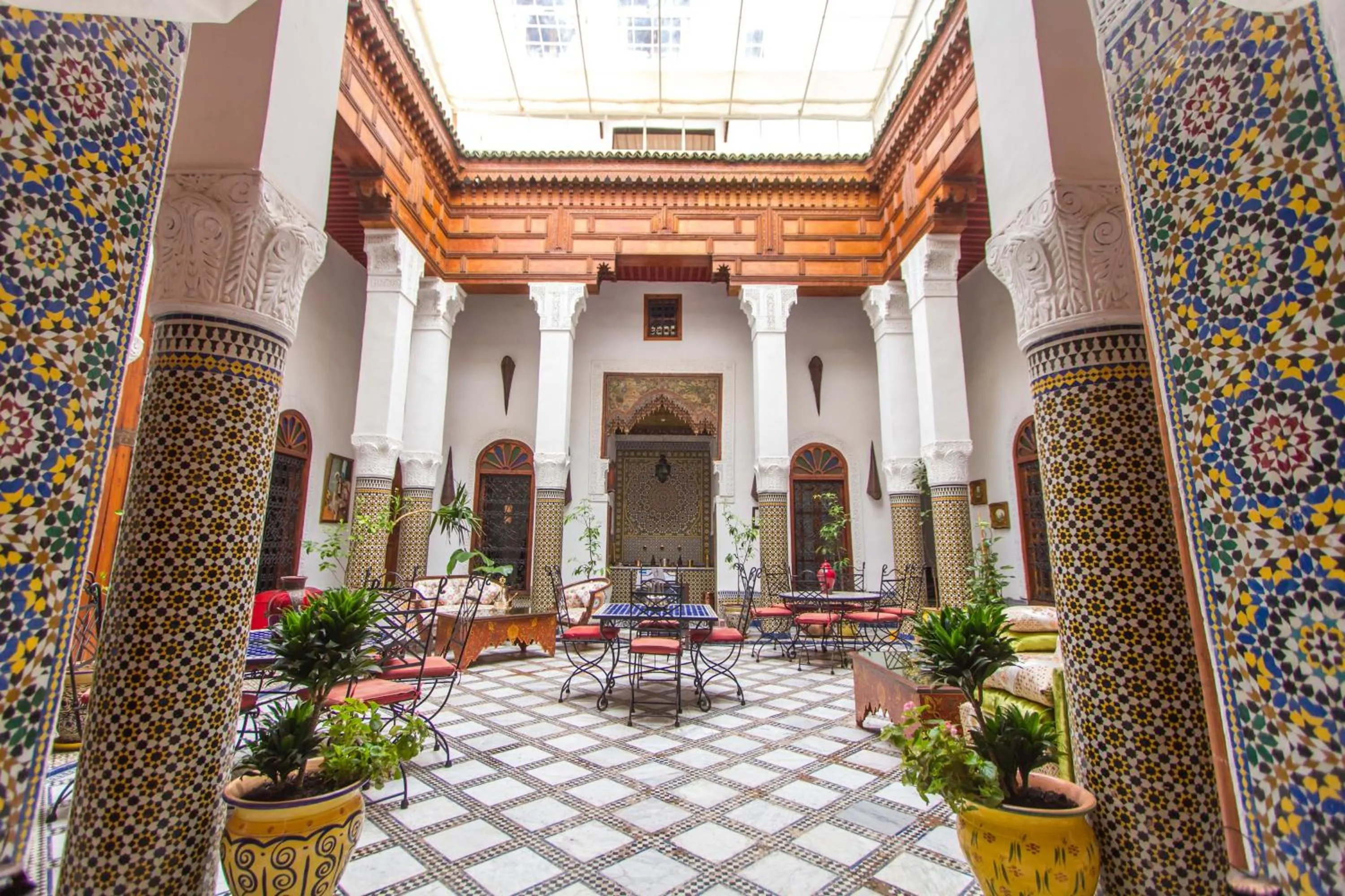 Lobby or reception in Riad Dar Skalli & SPA