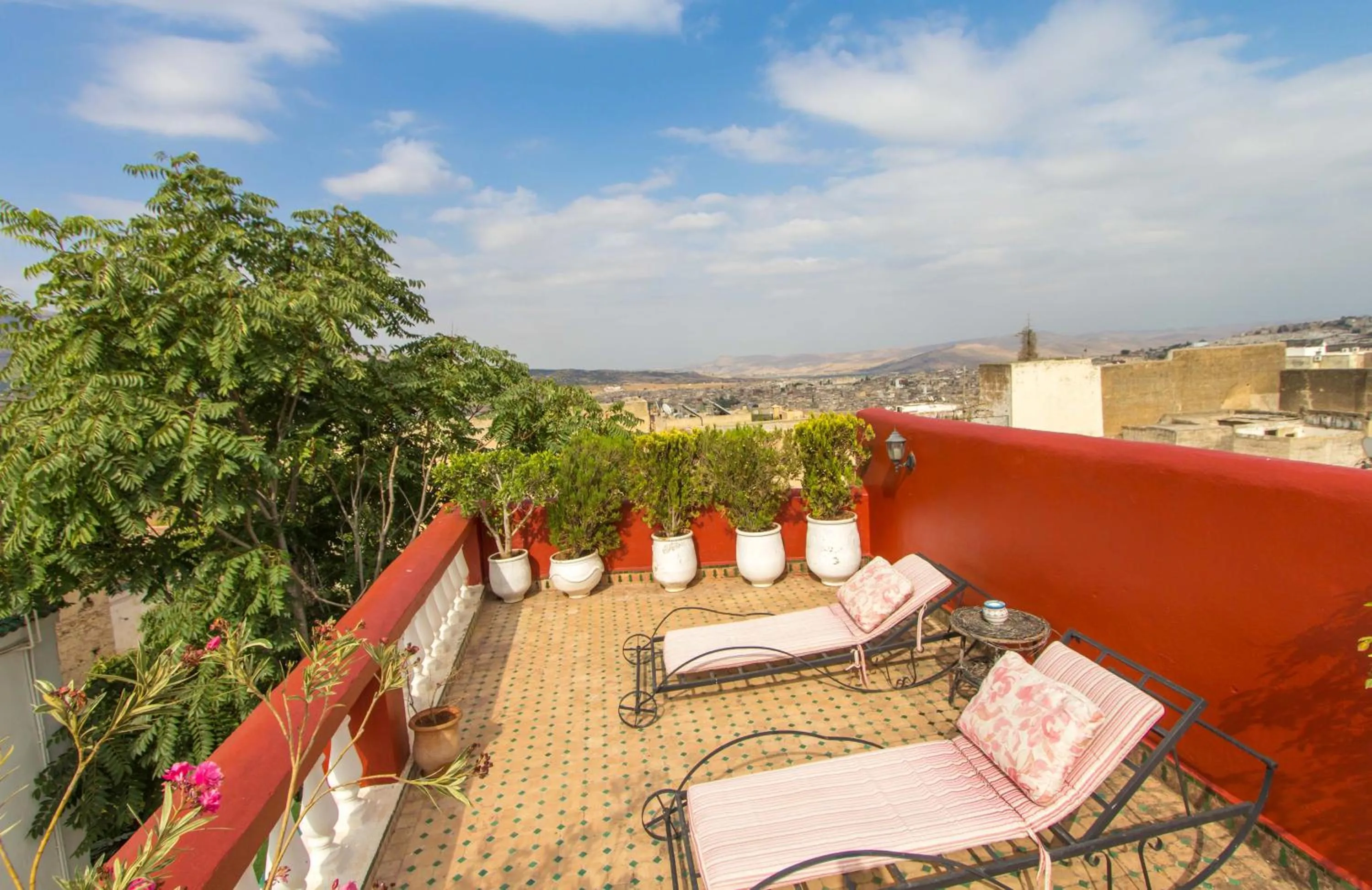 Riad Dar Skalli & SPA