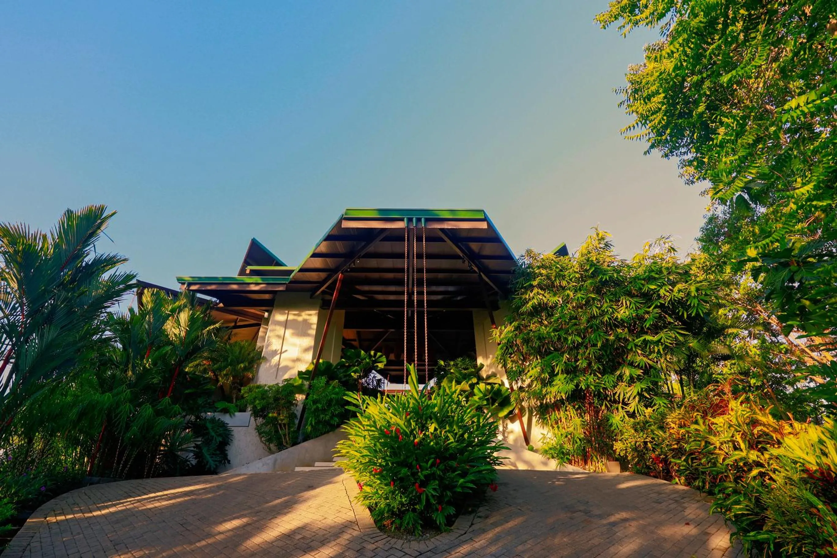 Property building in Hotel Three Sixty - Adults Only