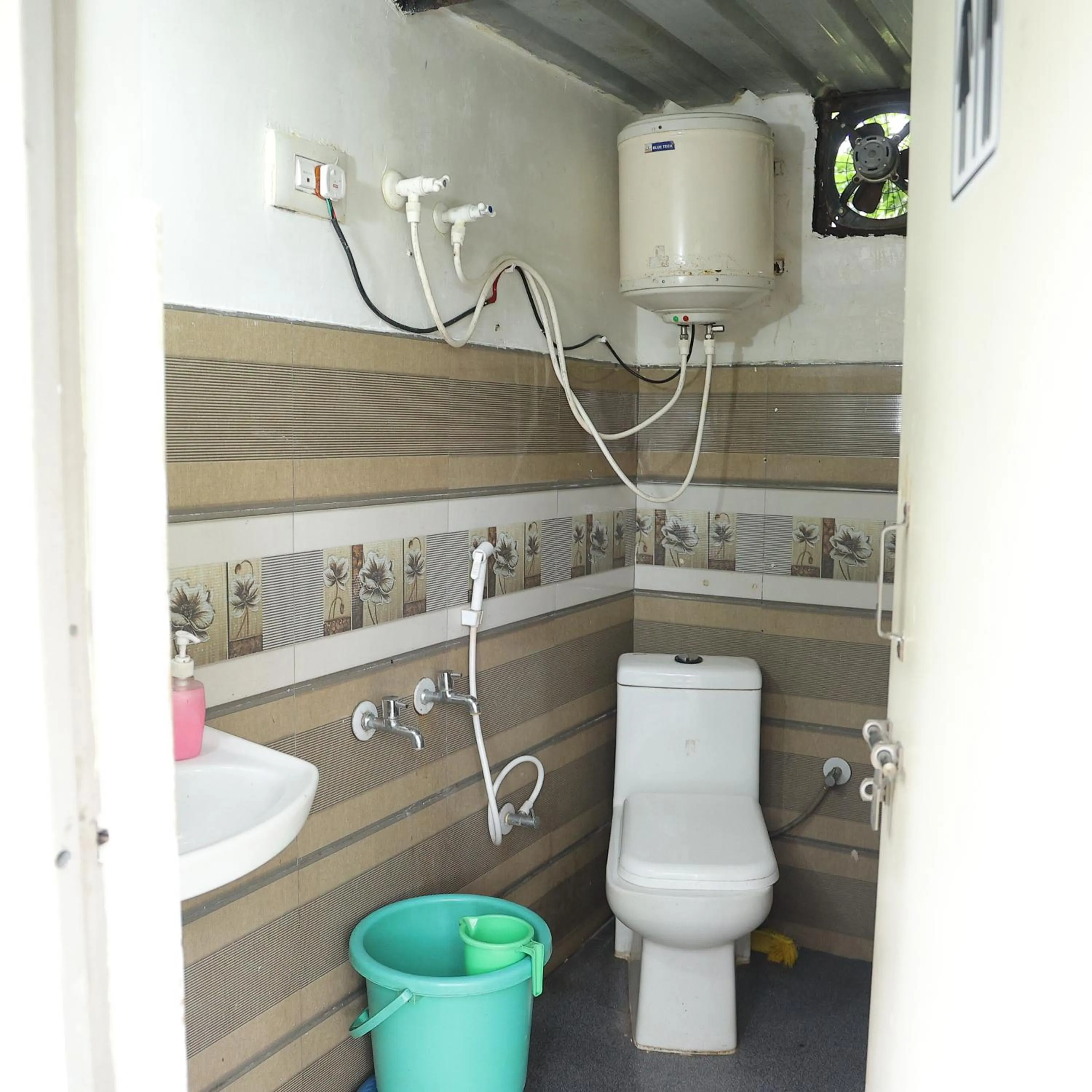 Public Bath in Farmers Son CampingGround