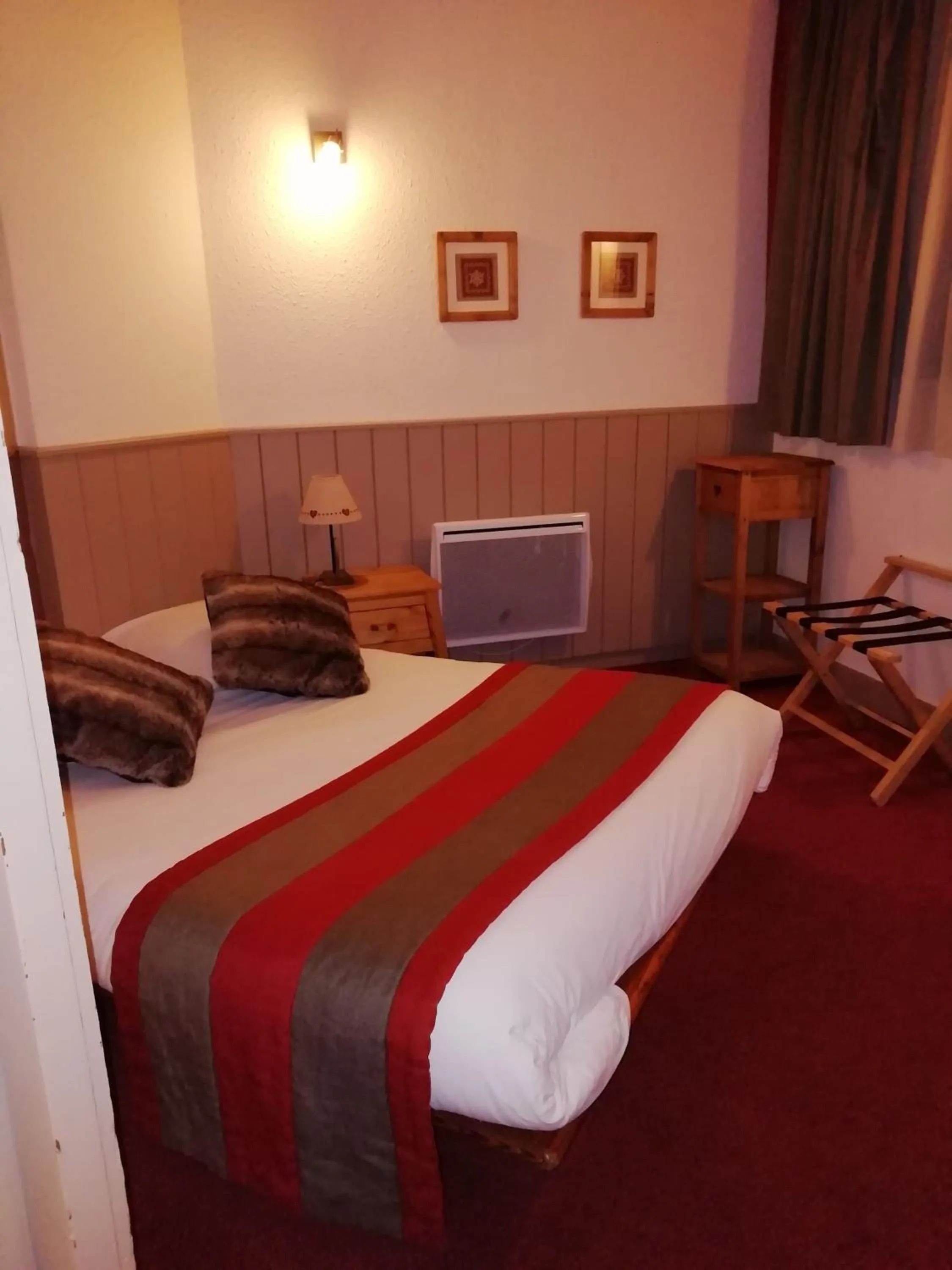 Bed in Hotel Le Druos